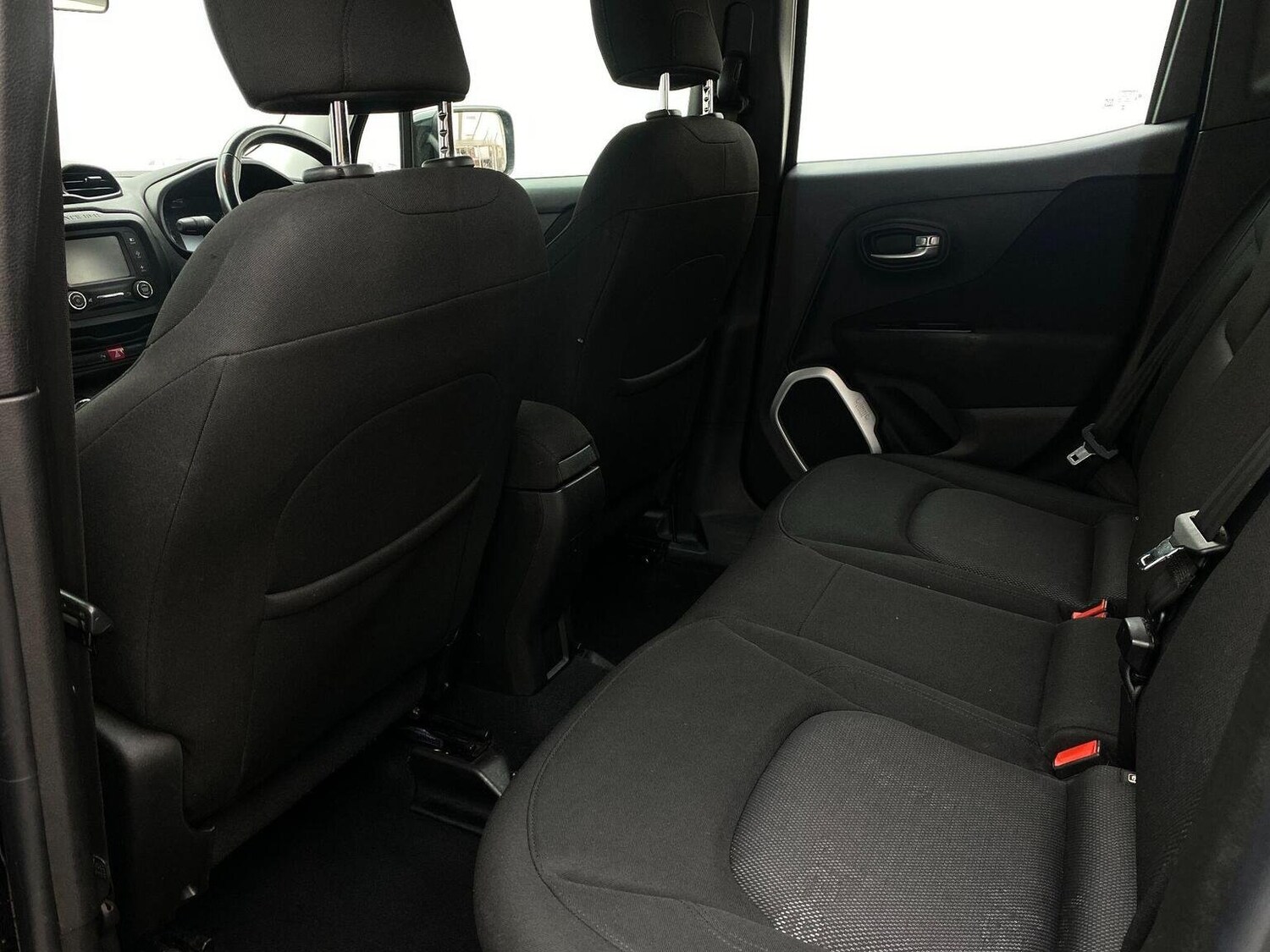 Used Jeep Renegade 2016 for sale - 76744182: Photo 30