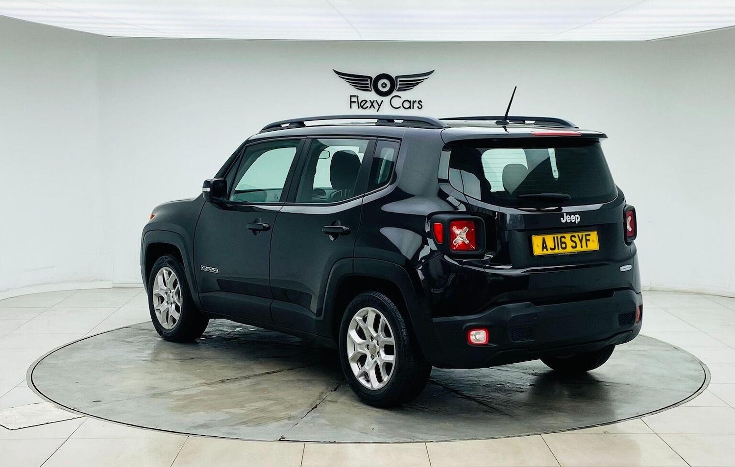 Used Jeep Renegade 2016 for sale - 76744182: Photo 5