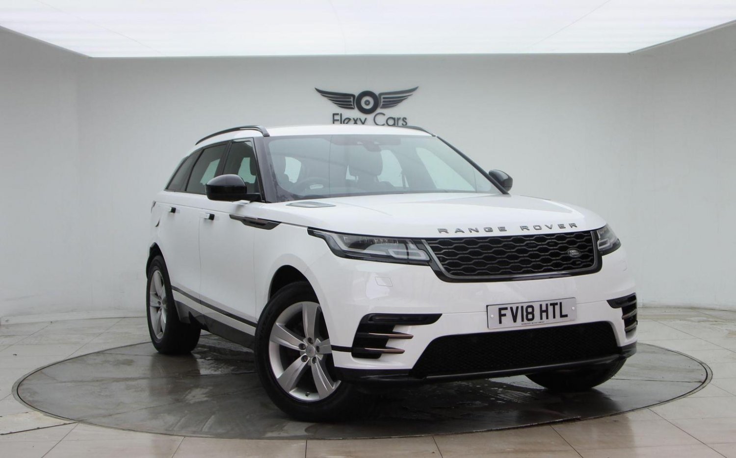 Used Land Rover Range Rover Velar 2018 for sale - 76744264: Photo 12