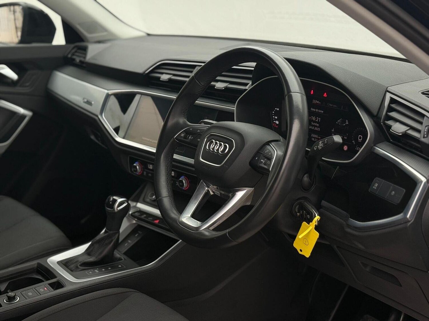 Used Audi Q3 2023 for sale - 76744199: Photo 25