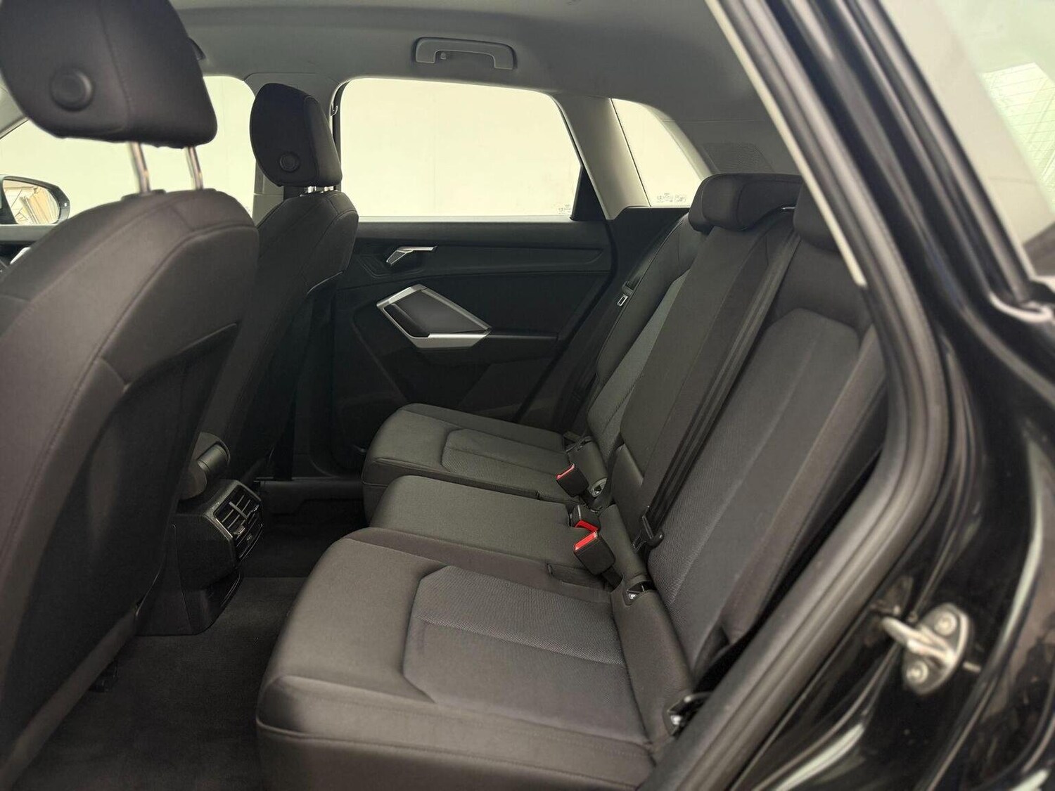 Used Audi Q3 2023 for sale - 76744199: Photo 33