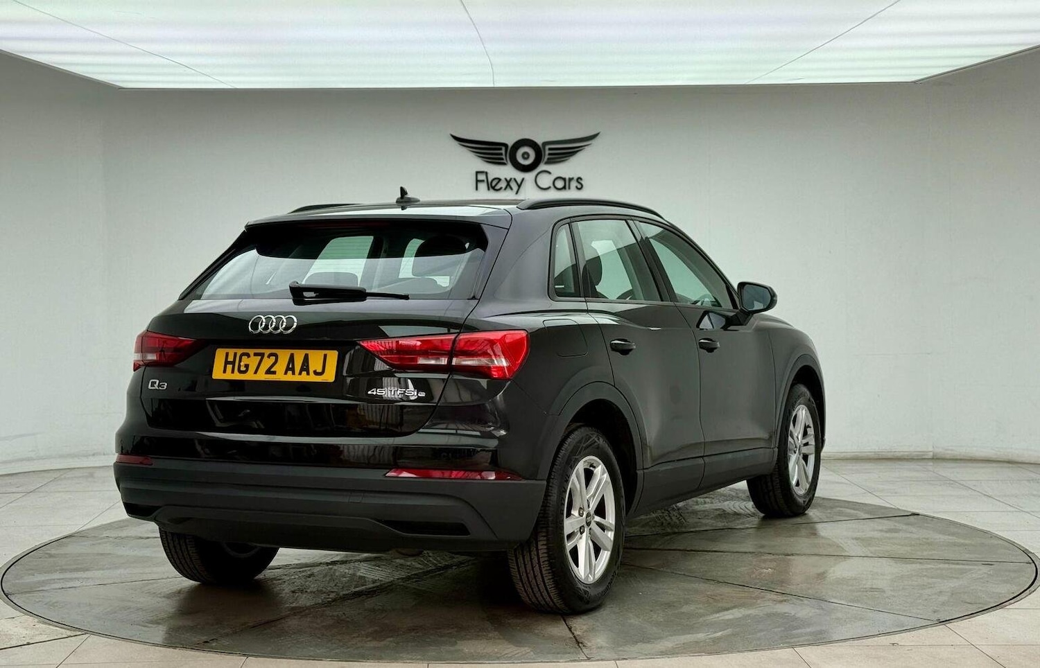 Used Audi Q3 2023 for sale - 76744199: Photo 5