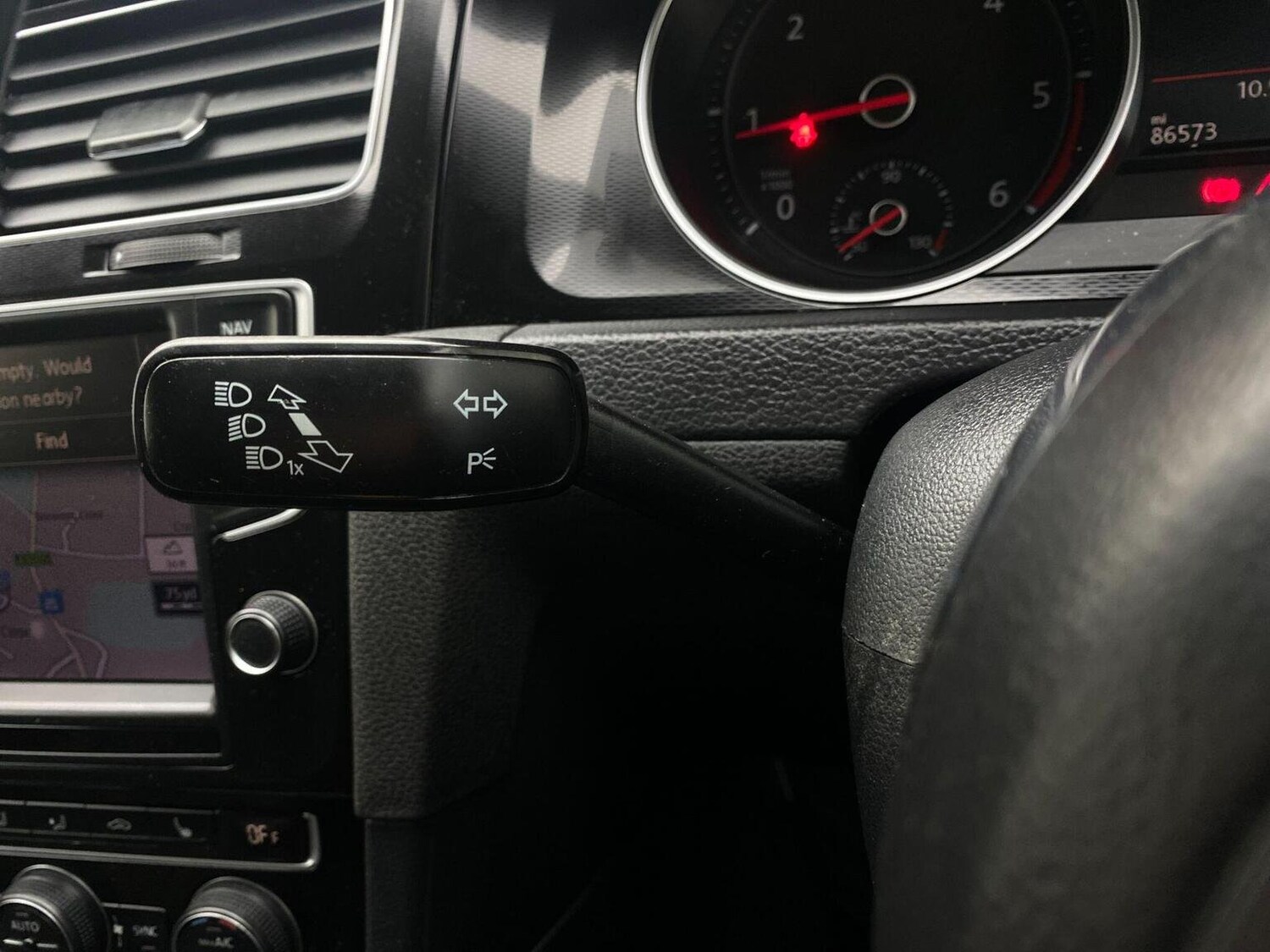 Used Volkswagen Golf 2016 for sale - 76744174: Photo 38