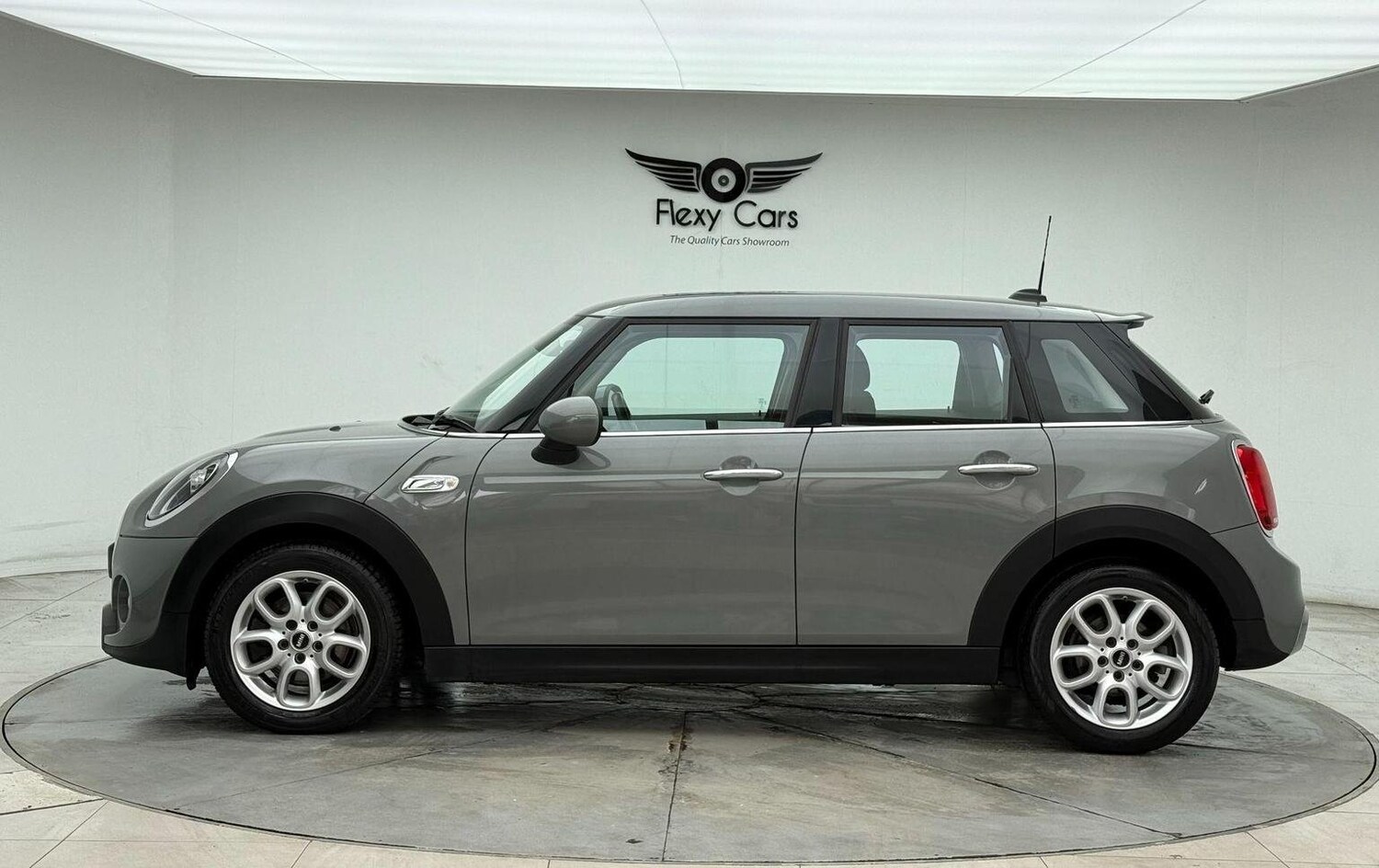 Used MINI Hatch 2018 for sale - 76744224: Photo 13