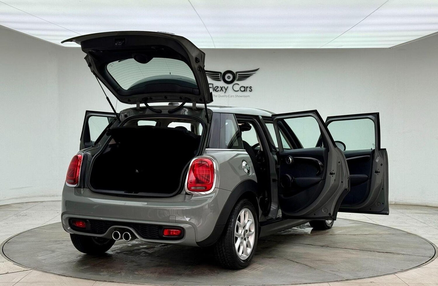 Used MINI Hatch 2018 for sale - 76744224: Photo 21