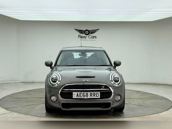 Used MINI Hatch 2018 for sale - 76744224: Photo