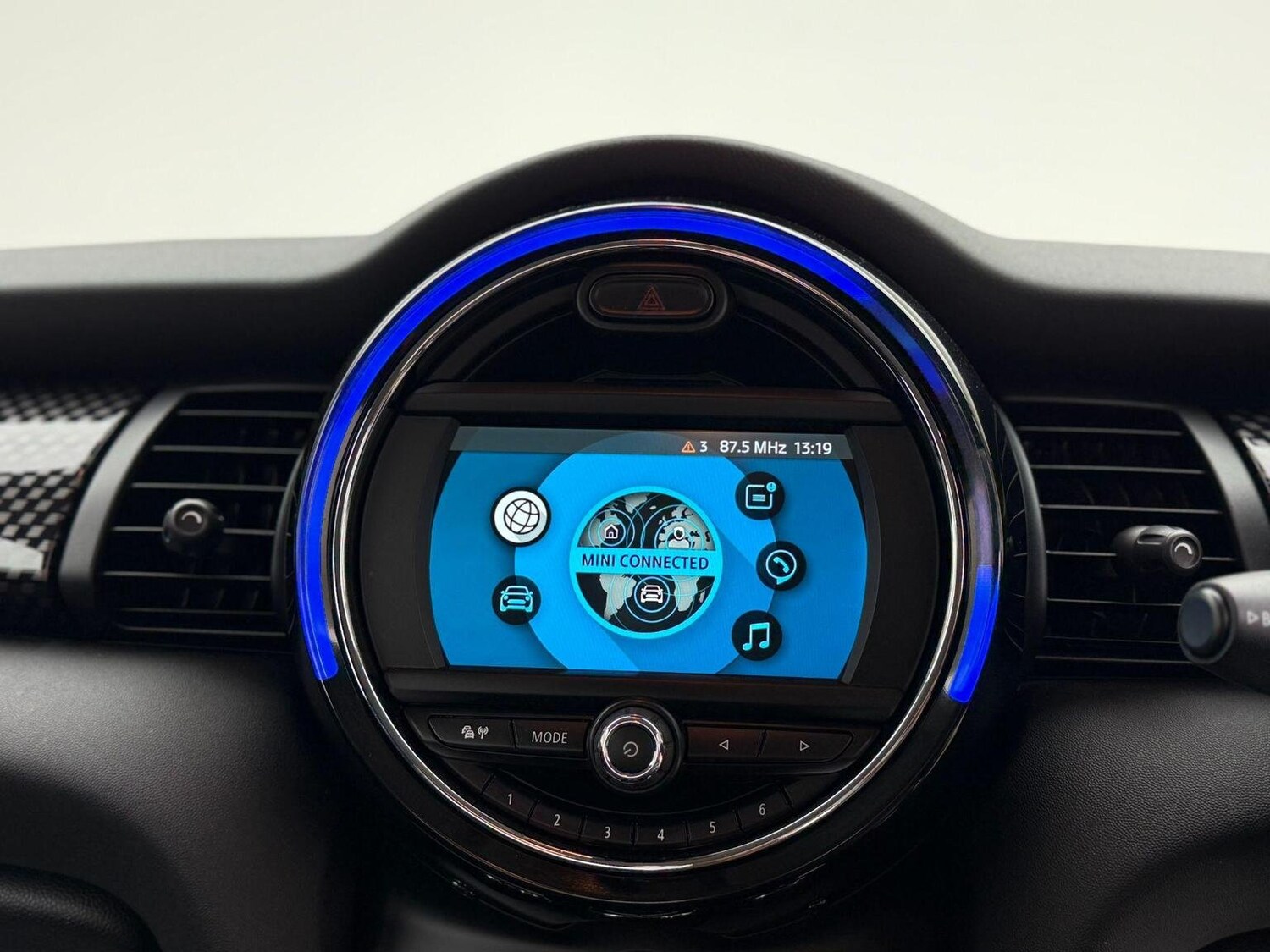 Used MINI Hatch 2018 for sale - 76744224: Photo 54