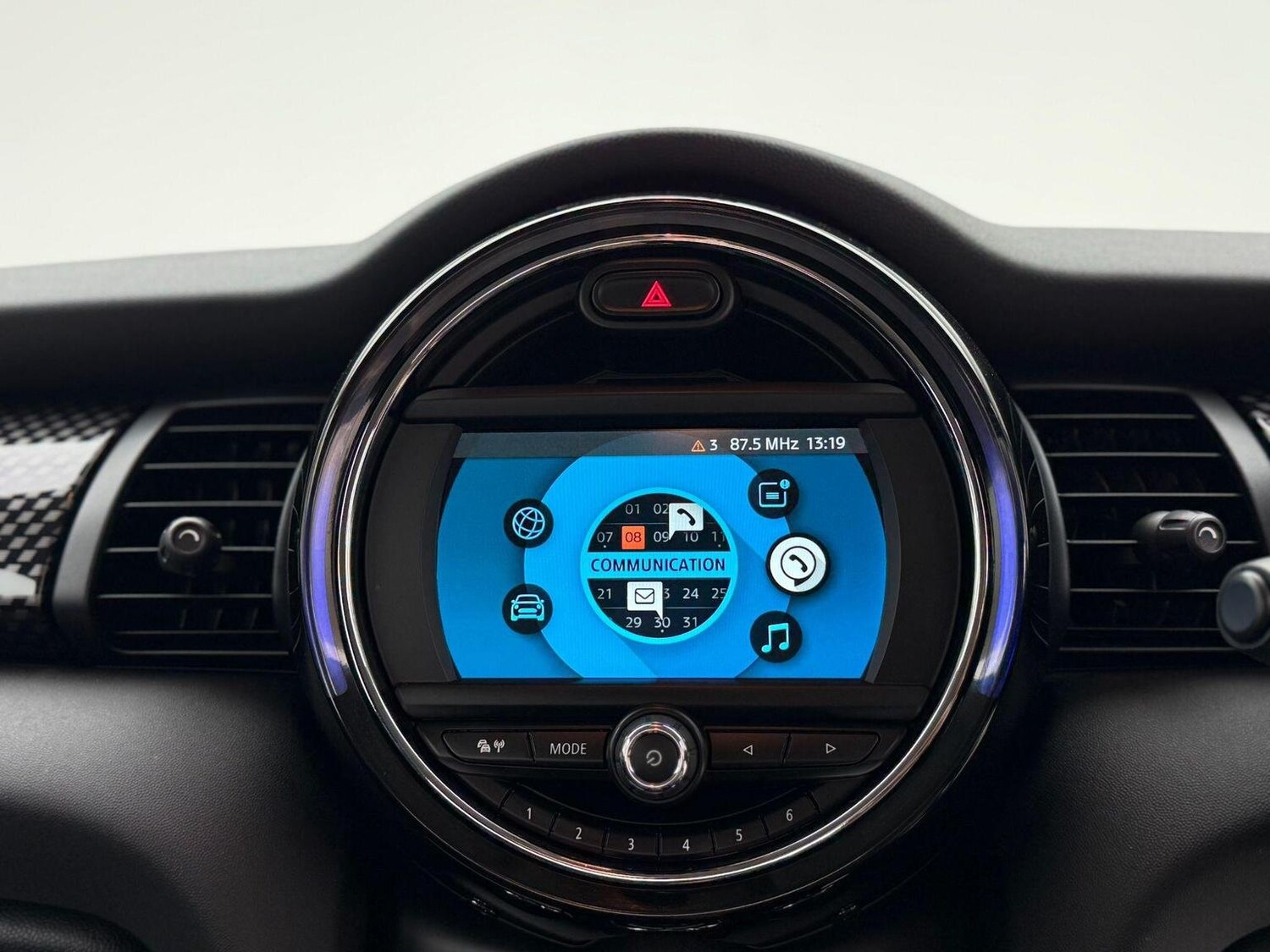 Used MINI Hatch 2018 for sale - 76744224: Photo 57