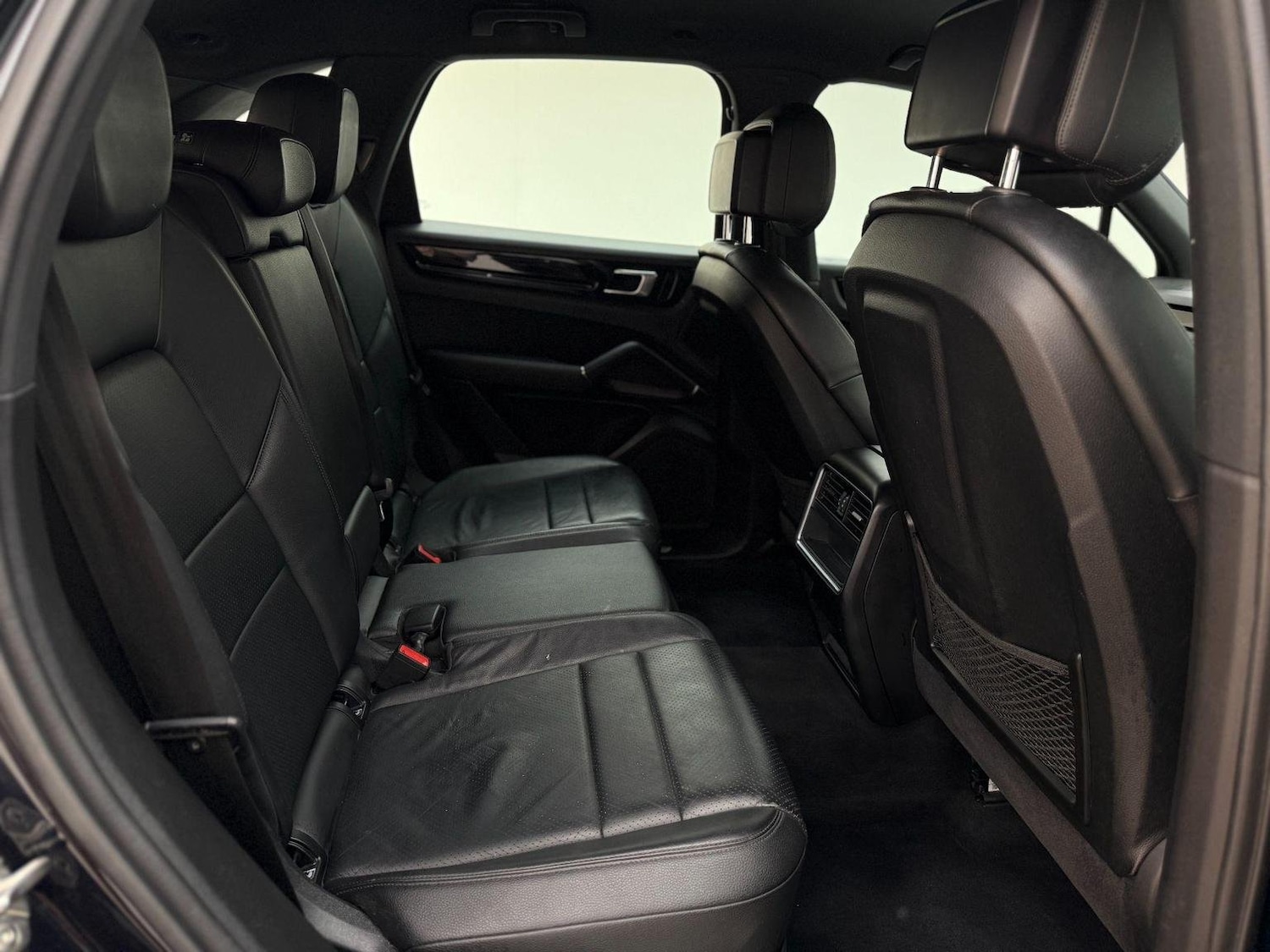 Used Porsche Cayenne 2020 for sale - 76794515: Photo 41