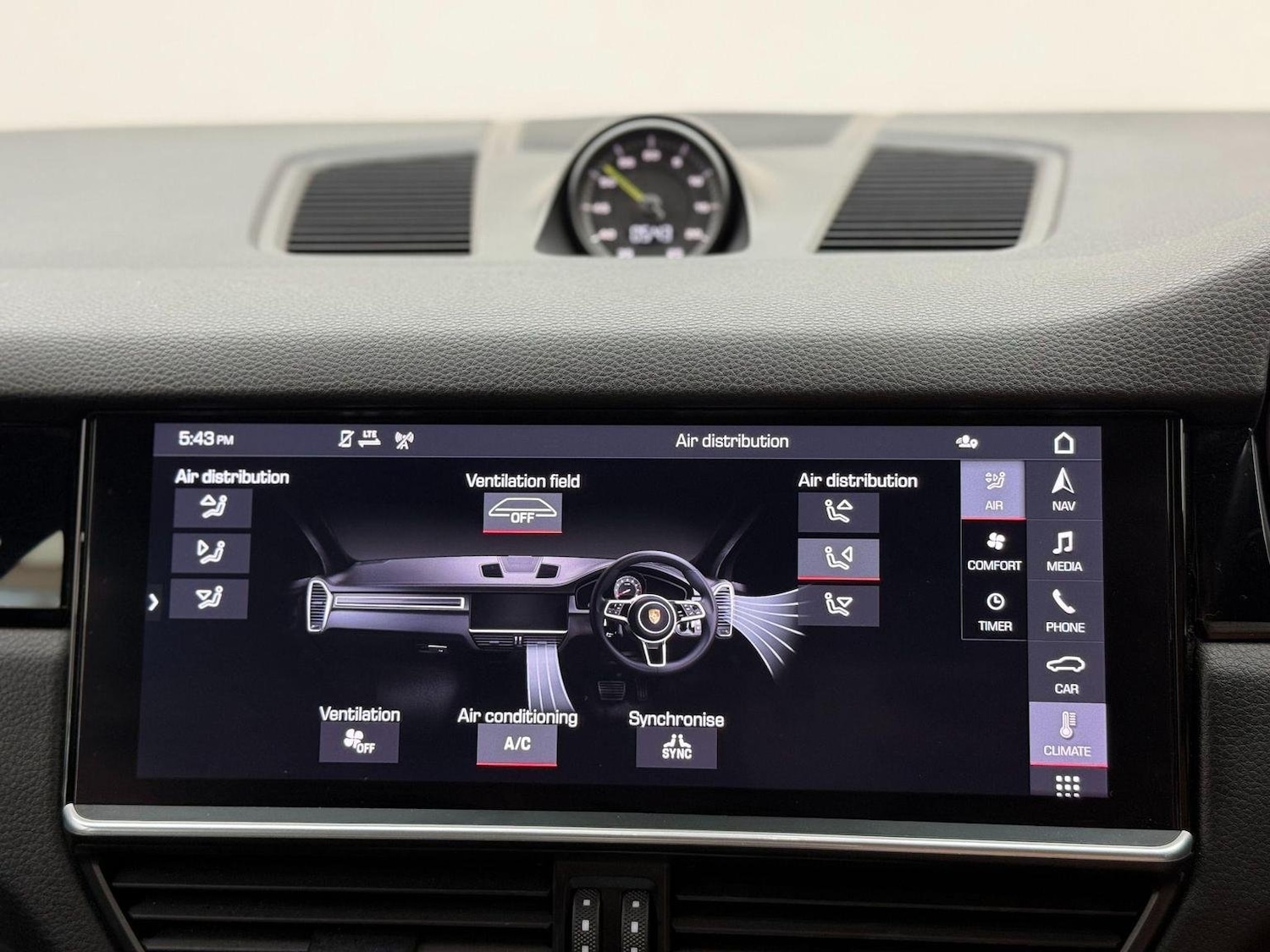 Used Porsche Cayenne 2020 for sale - 76794515: Photo 53