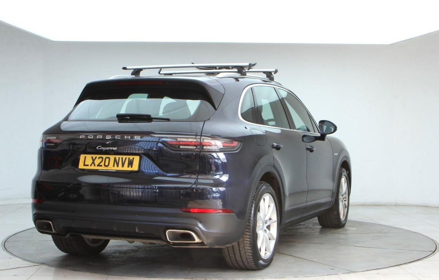 Used Porsche Cayenne 2020 for sale - 76794515: Photo 7