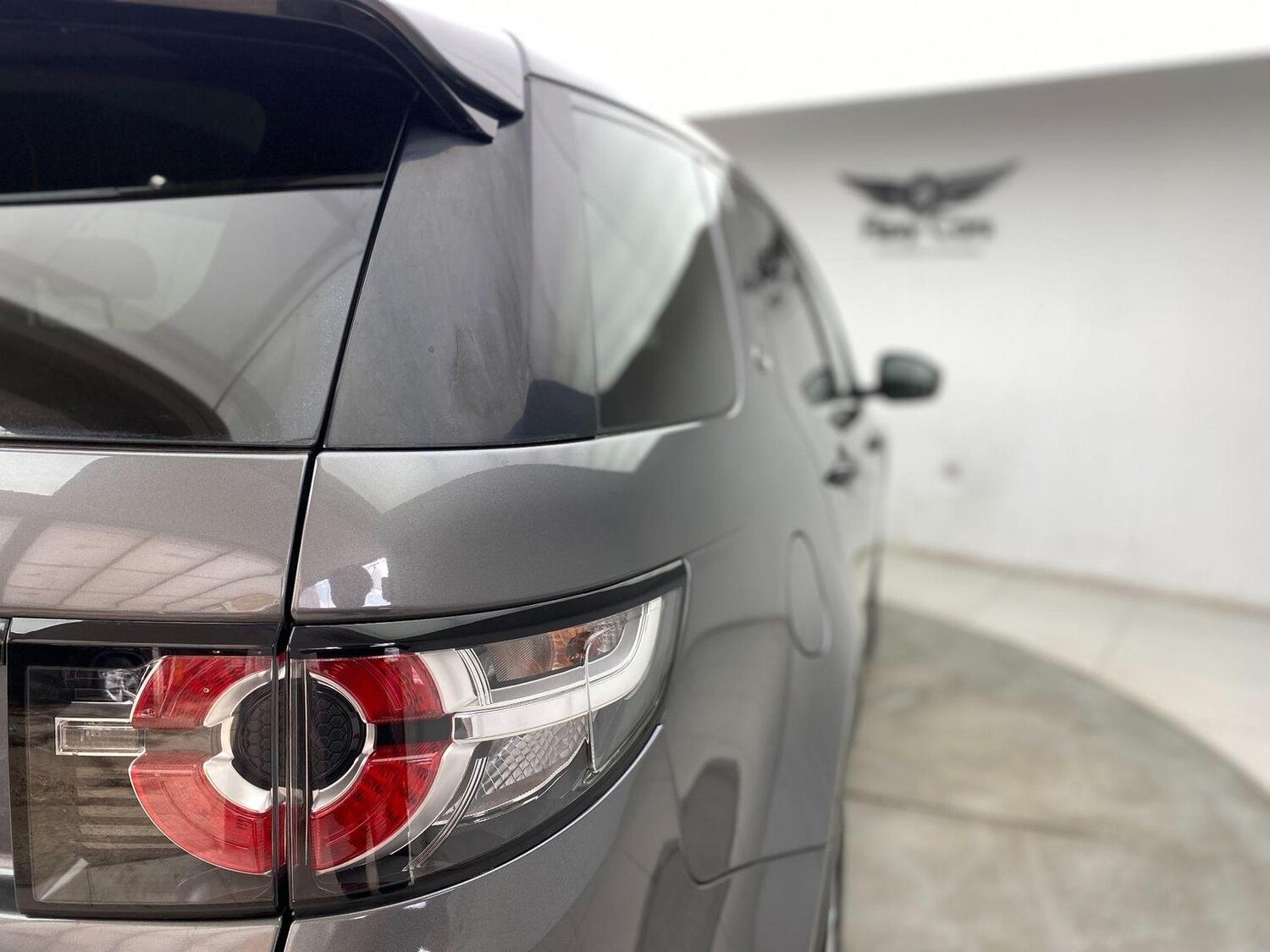 Used Land Rover Discovery Sport 2019 for sale - 76744252: Photo 15