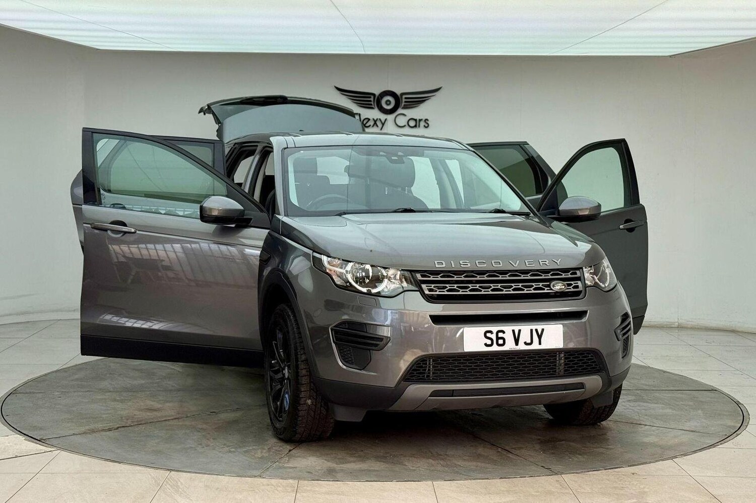 Used Land Rover Discovery Sport 2019 for sale - 76744252: Photo 24