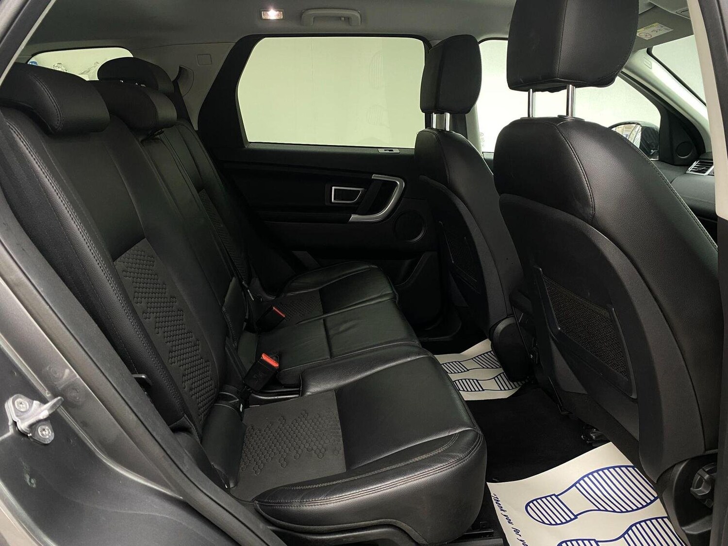Used Land Rover Discovery Sport 2019 for sale - 76744252: Photo 31