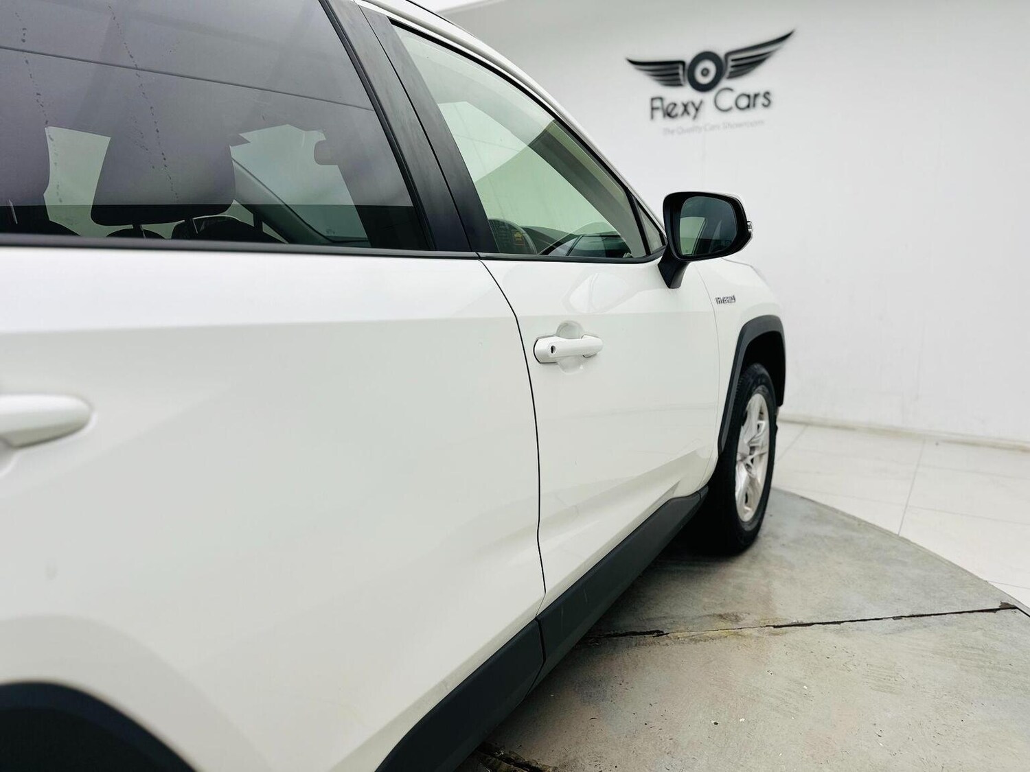 Used Toyota RAV4 2021 for sale - 76744147: Photo 48