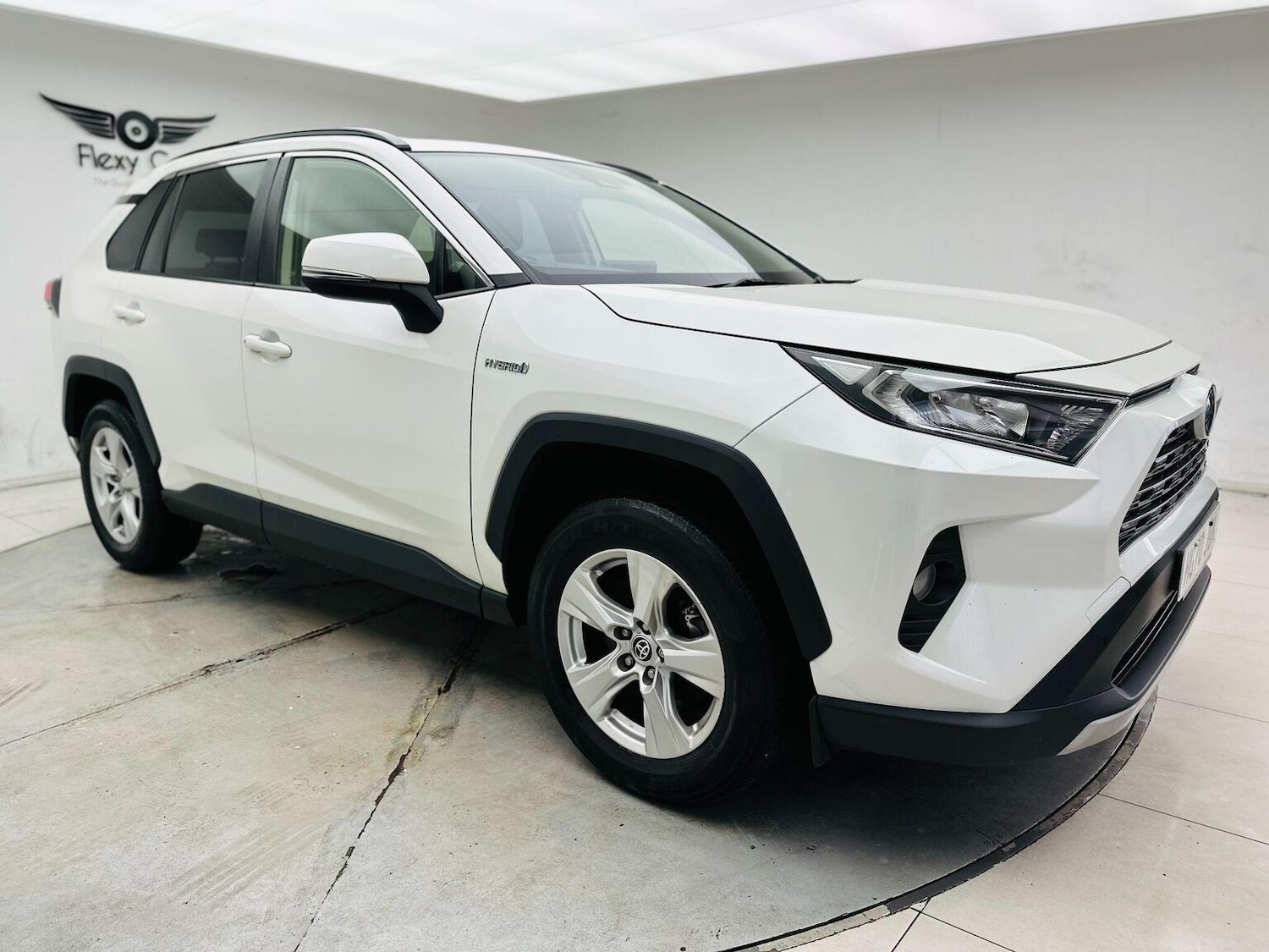 Used Toyota RAV4 2021 for sale - 76744147: Photo 9