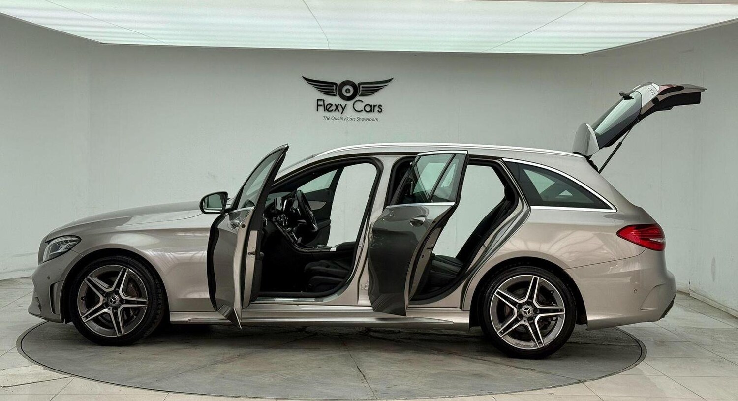 Used Mercedes-Benz C Class 2019 for sale - 76744223: Photo 23