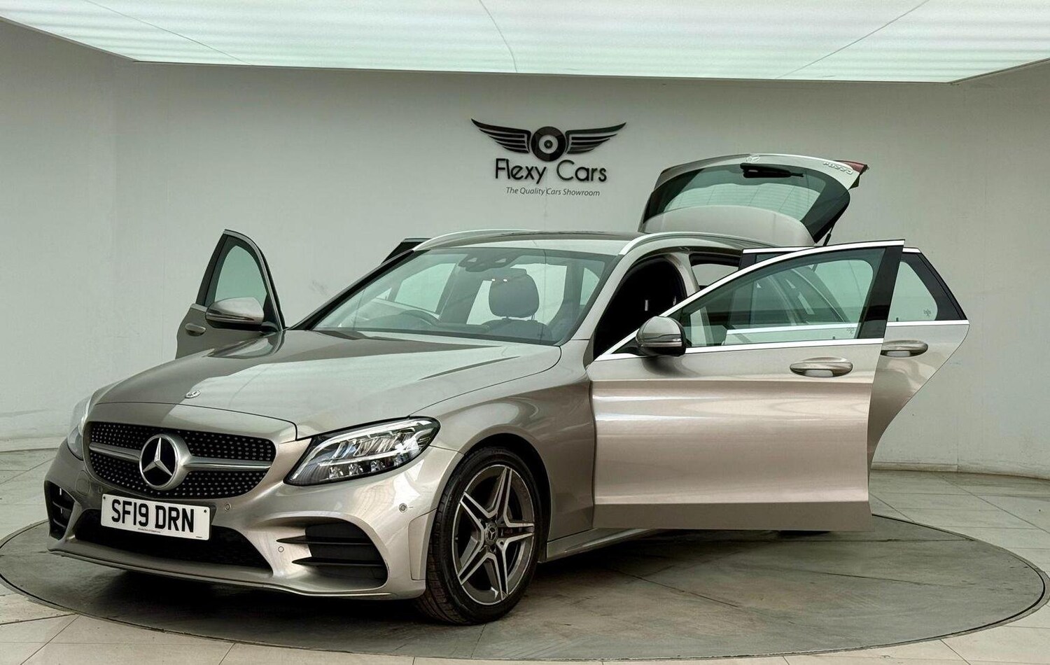 Used Mercedes-Benz C Class 2019 for sale - 76744223: Photo 24