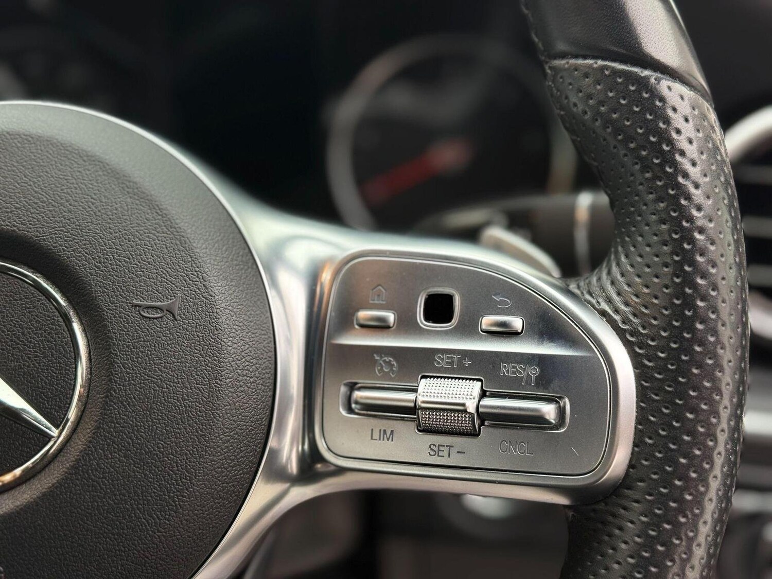 Used Mercedes-Benz C Class 2019 for sale - 76744223: Photo 37