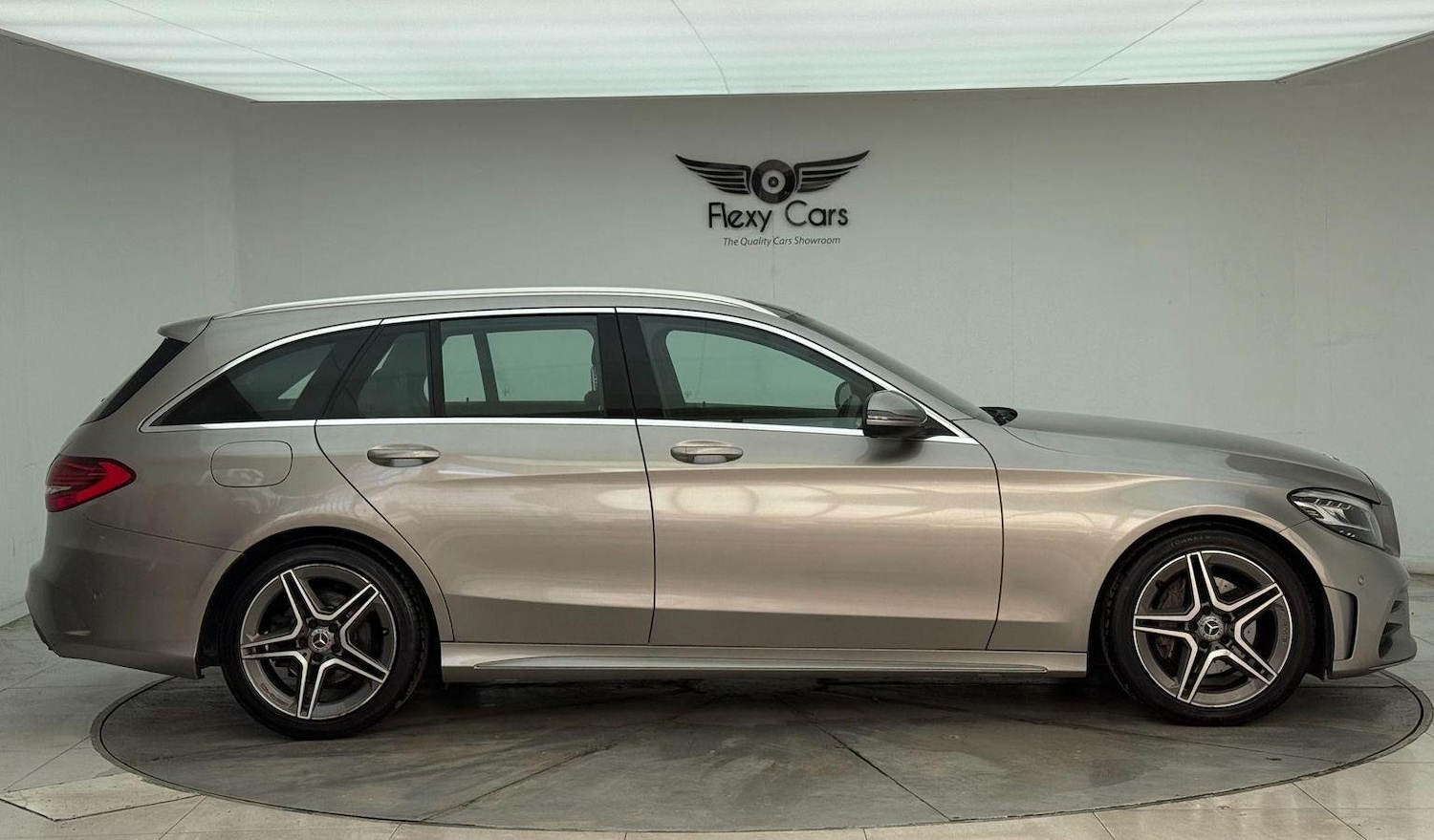 Used Mercedes-Benz C Class 2019 for sale - 76744223: Photo 4