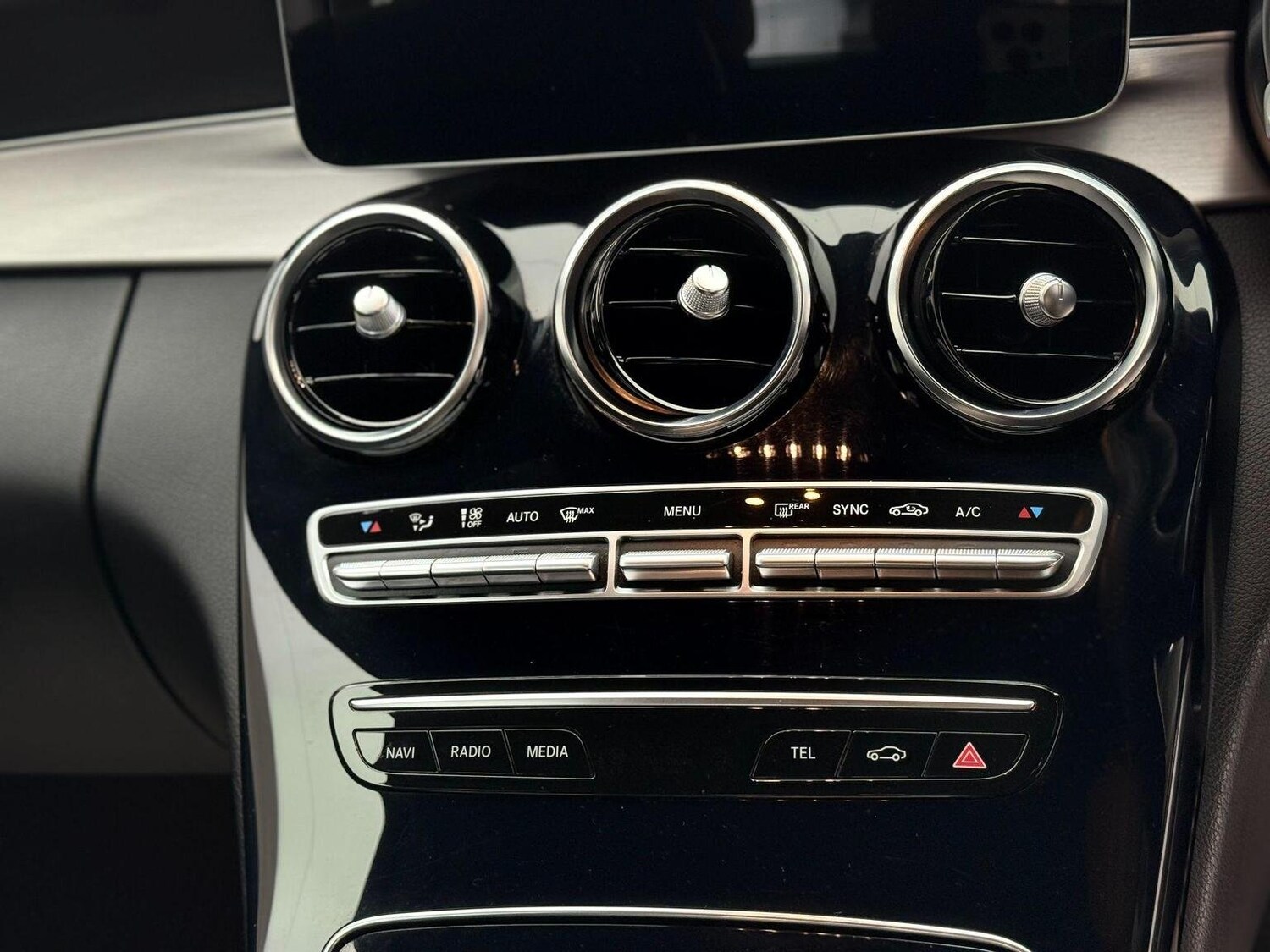 Used Mercedes-Benz C Class 2019 for sale - 76744223: Photo 41