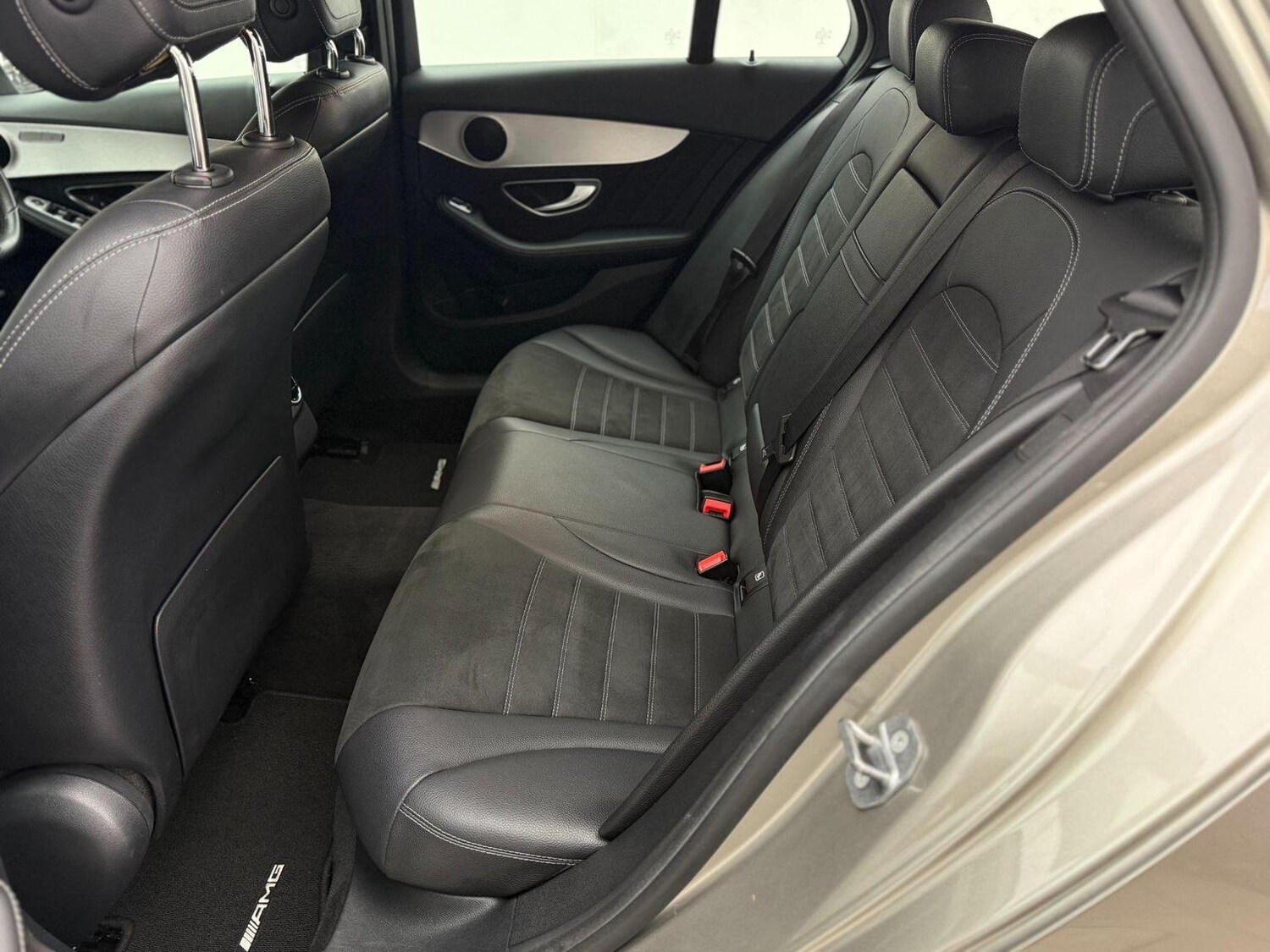 Used Mercedes-Benz C Class 2019 for sale - 76744223: Photo 44