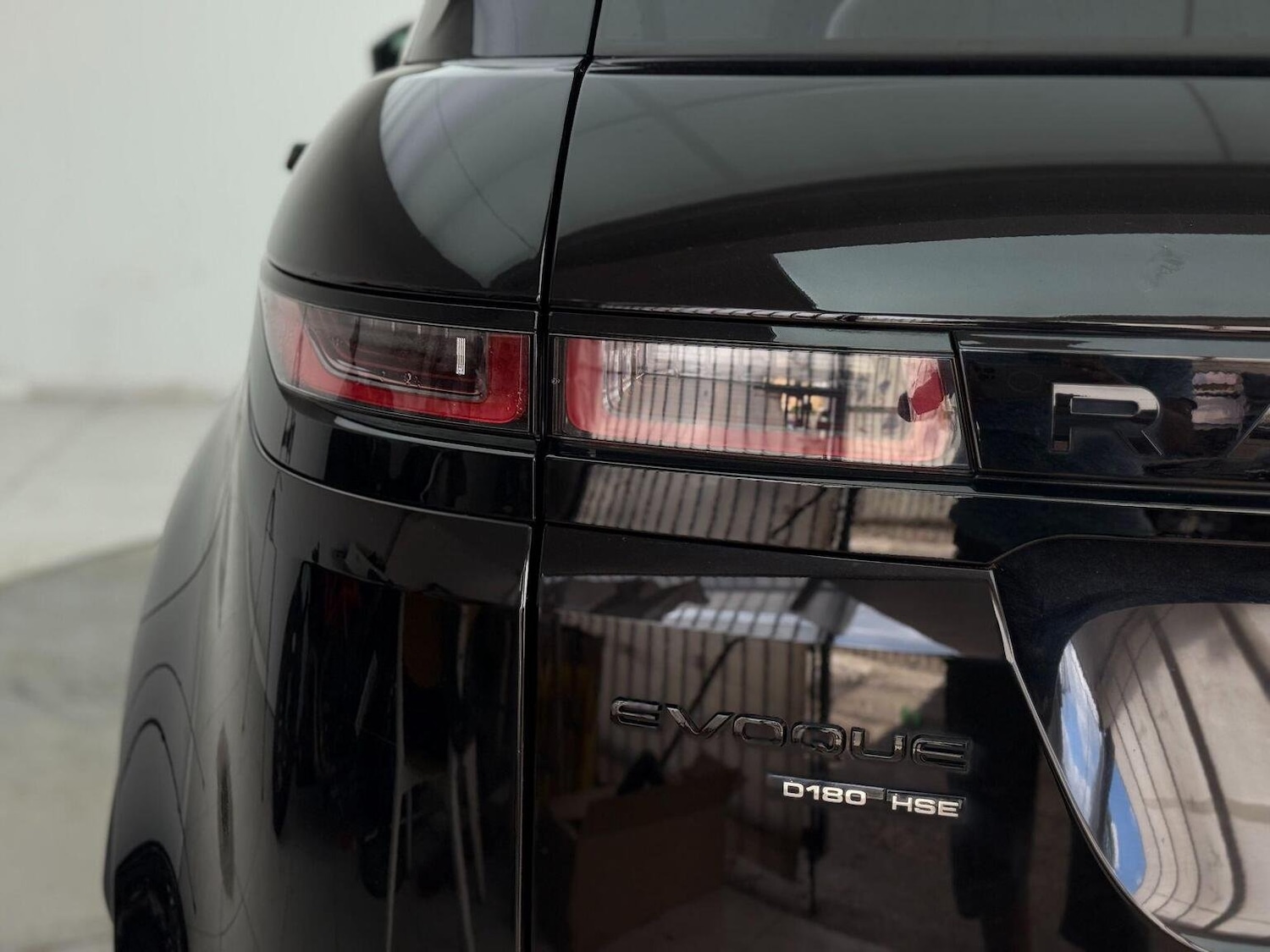 Used Land Rover Range Rover Evoque 2019 for sale - 76744210: Photo 23