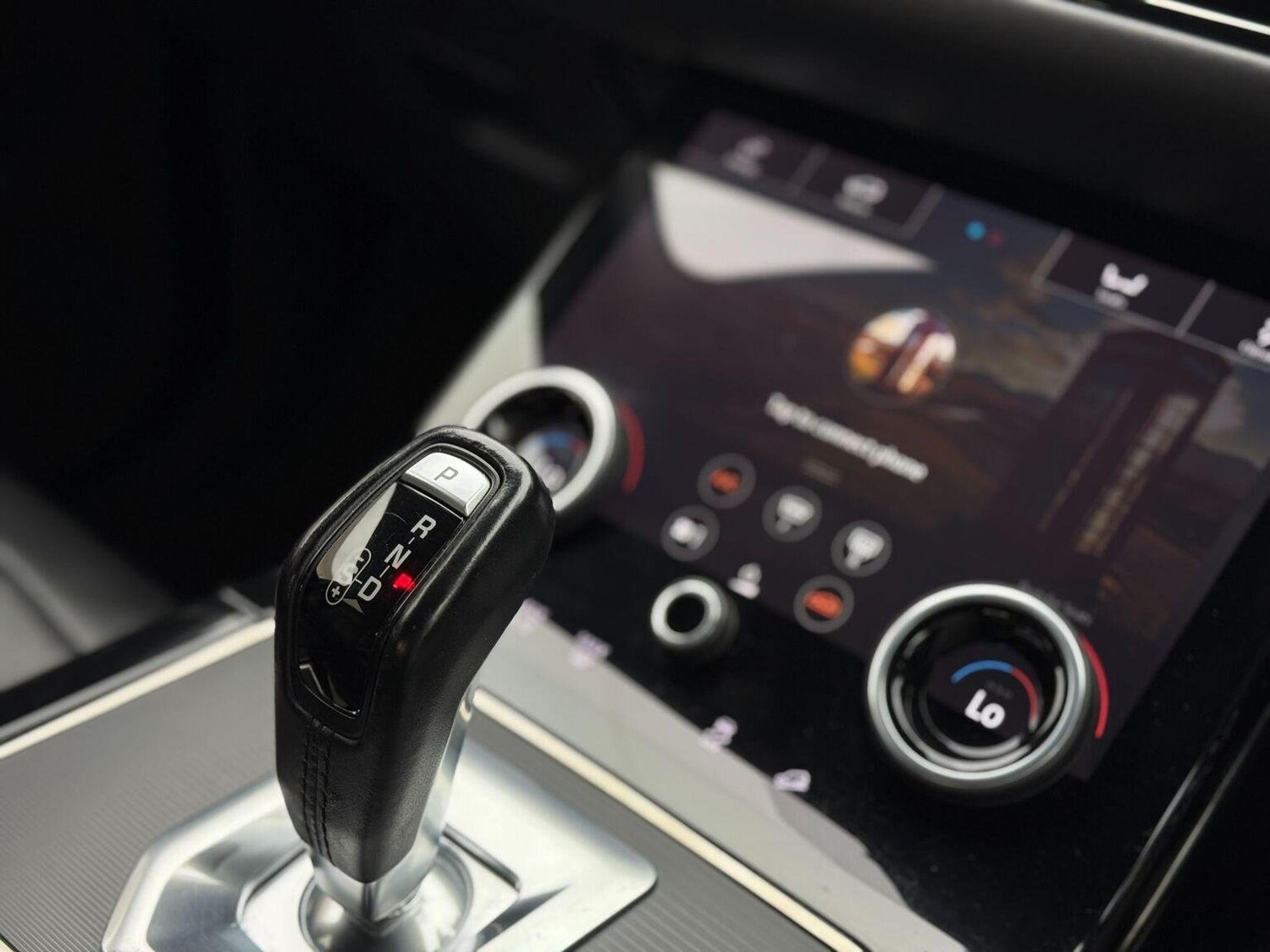 Used Land Rover Range Rover Evoque 2019 for sale - 76744210: Photo 48