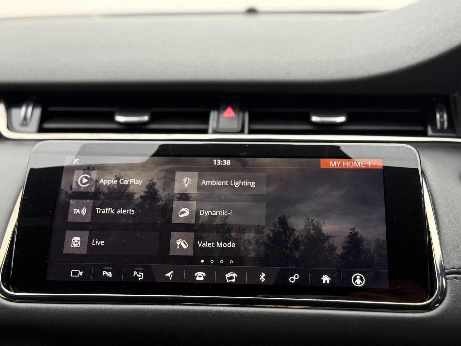 Used Land Rover Range Rover Evoque 2019 for sale - 76744210: Photo 52