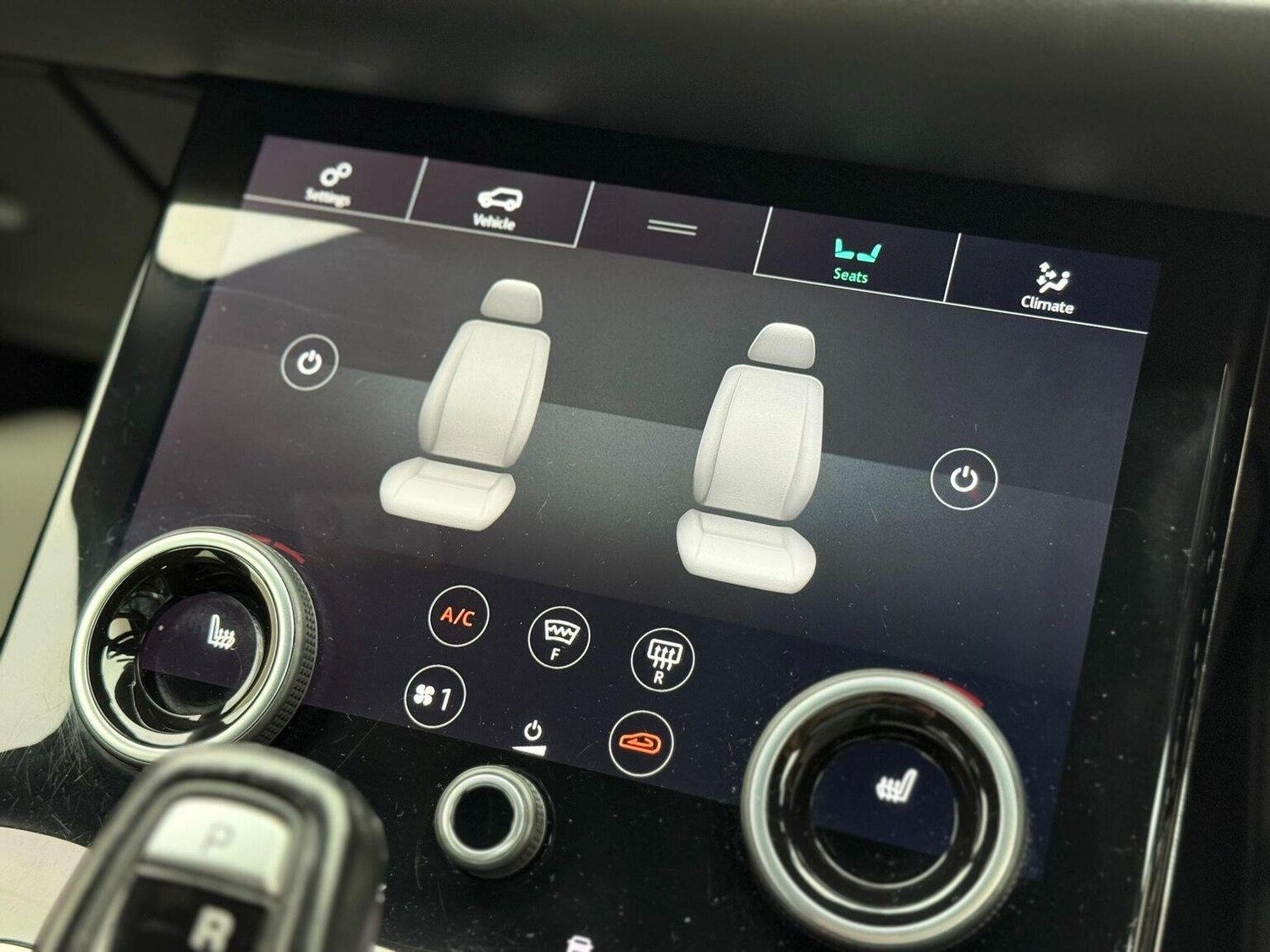 Used Land Rover Range Rover Evoque 2019 for sale - 76744210: Photo 61