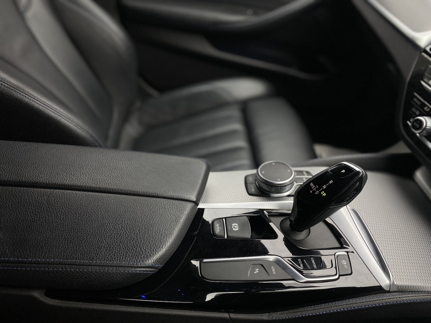 Used BMW 5 Series 2018 for sale - 77189355: Photo 61