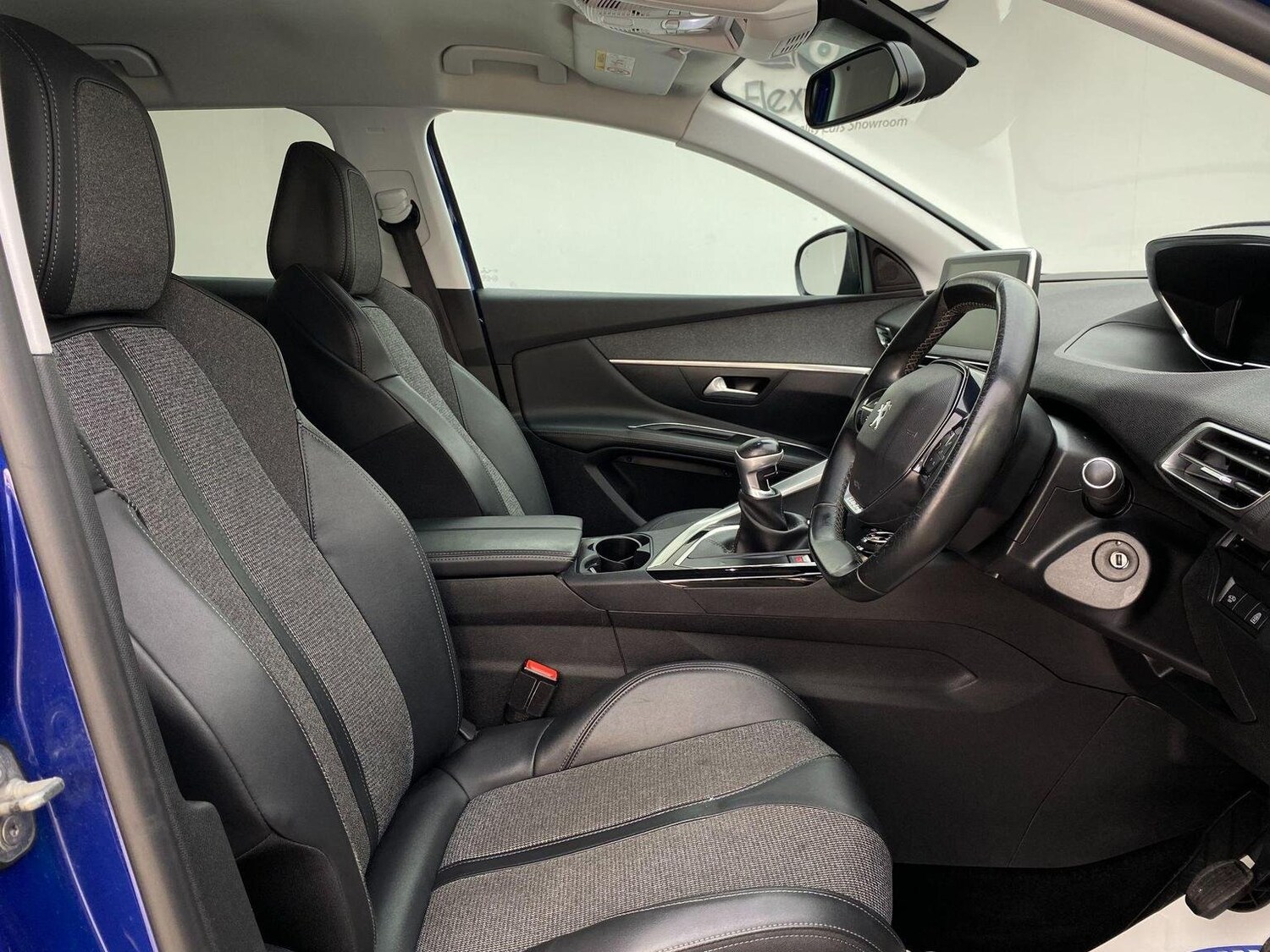 Used Peugeot 3008 2019 for sale - 76744233: Photo 11