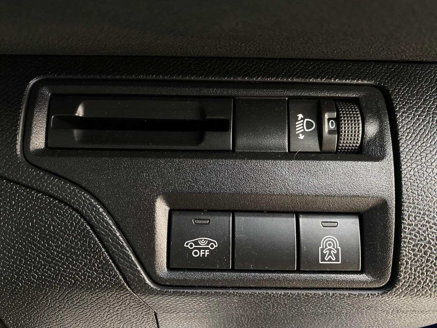 Used Peugeot 3008 2019 for sale - 76744233: Photo 45