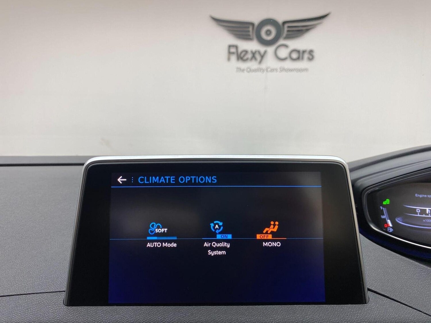 Used Peugeot 3008 2019 for sale - 76744233: Photo 62