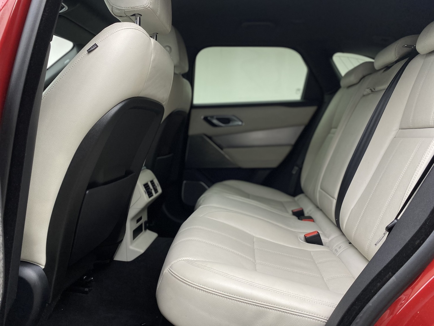 Used Land Rover Range Rover Velar 2019 for sale - 76769854: Photo 36