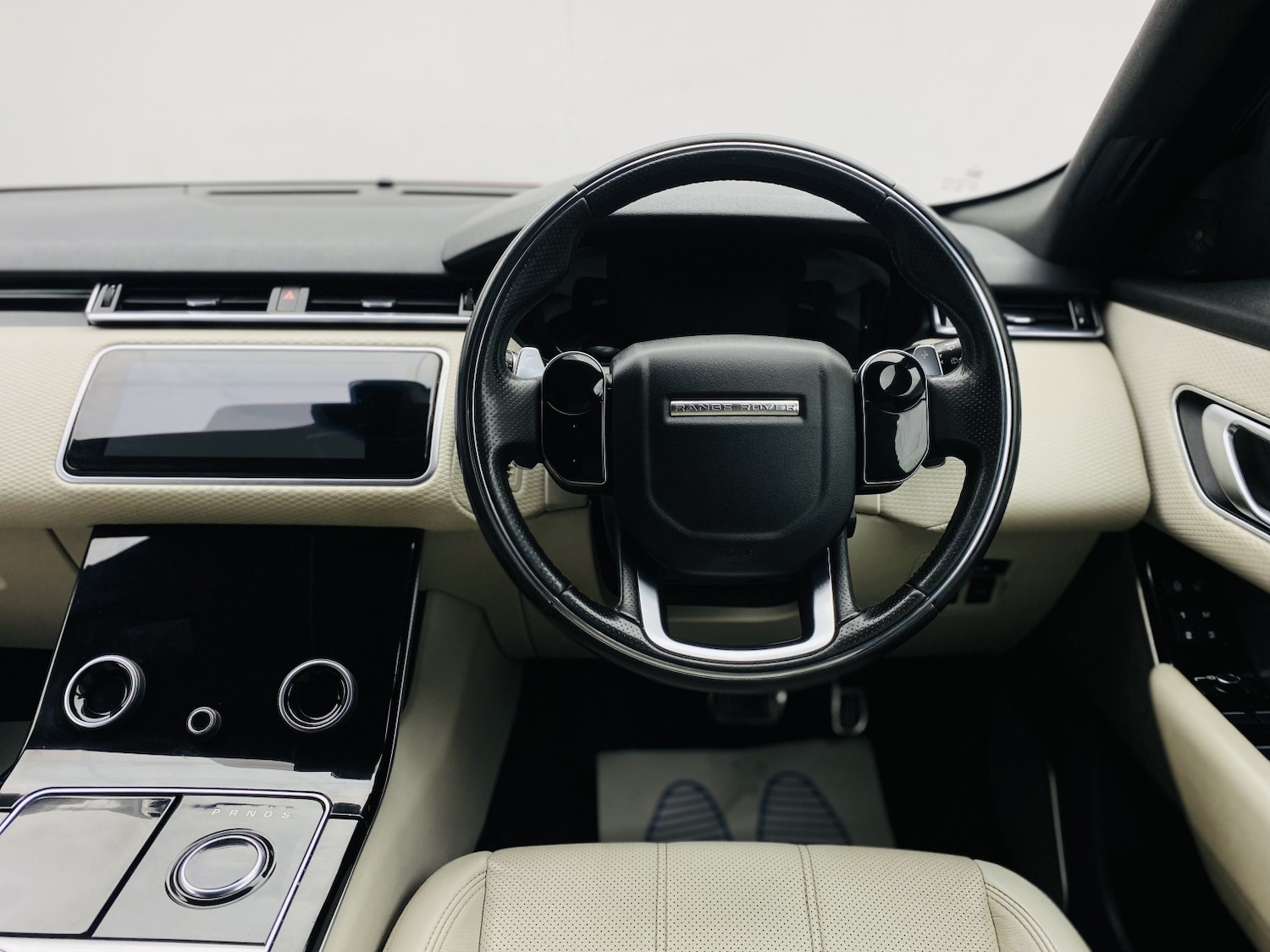 Used Land Rover Range Rover Velar 2019 for sale - 76769854: Photo 41