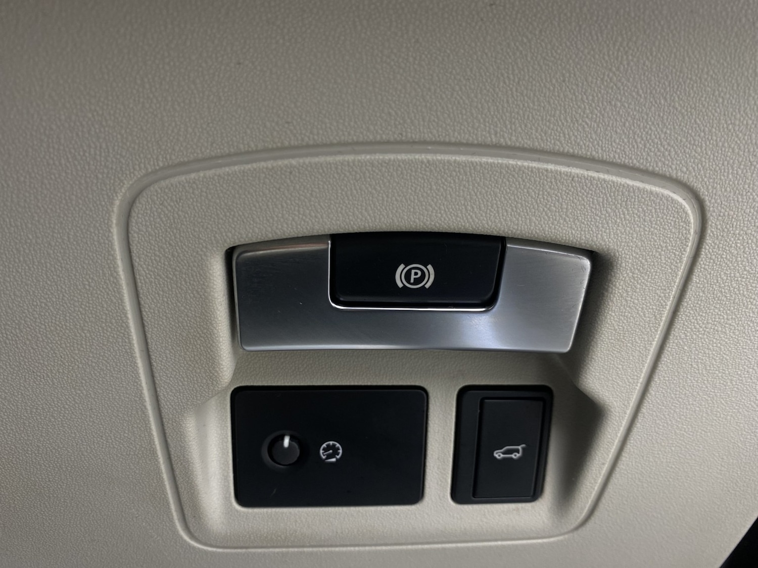 Used Land Rover Range Rover Velar 2019 for sale - 76769854: Photo 46