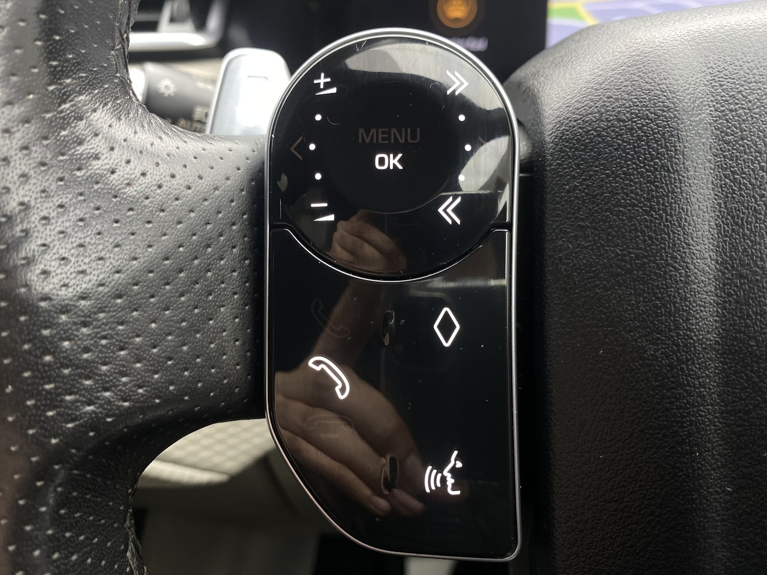 Used Land Rover Range Rover Velar 2019 for sale - 76769854: Photo 48