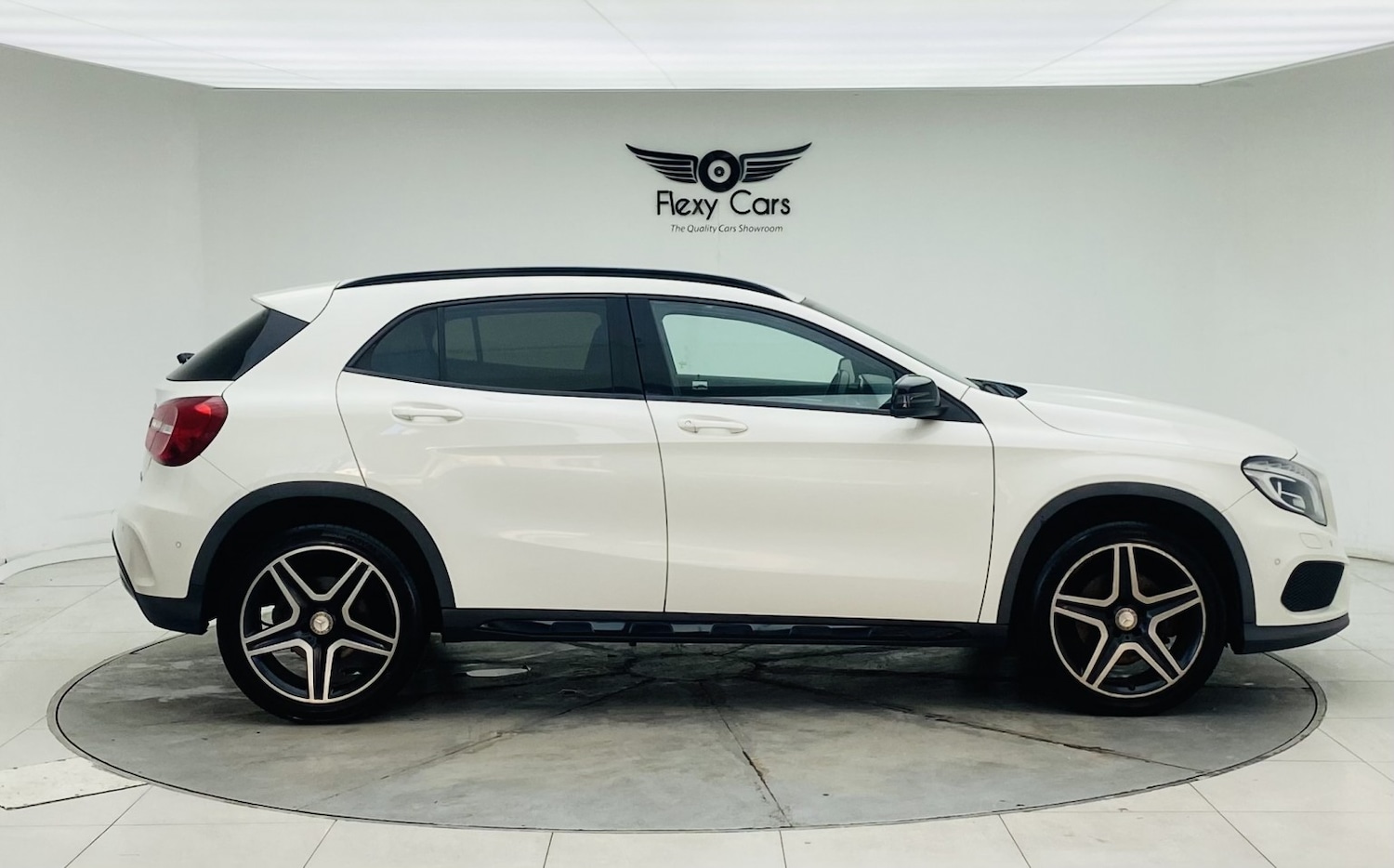 Used Mercedes-Benz GLA 2015 for sale - 76891792: Photo 4