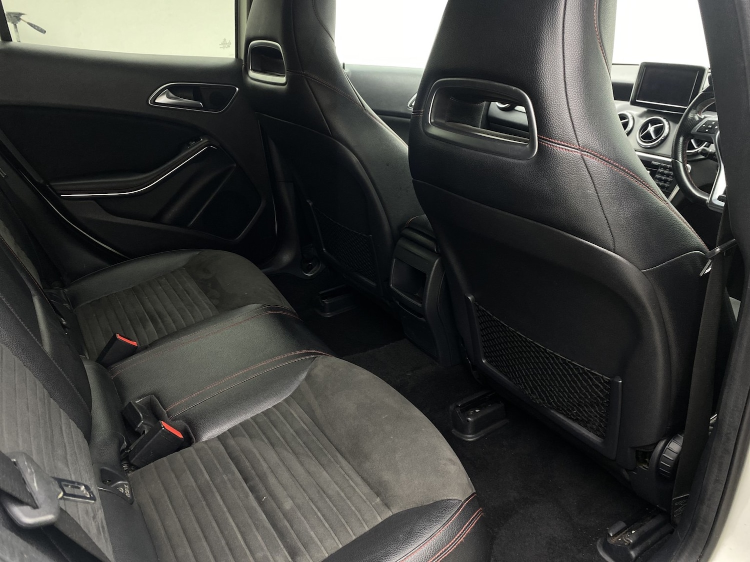 Used Mercedes-Benz GLA 2015 for sale - 76891792: Photo 45