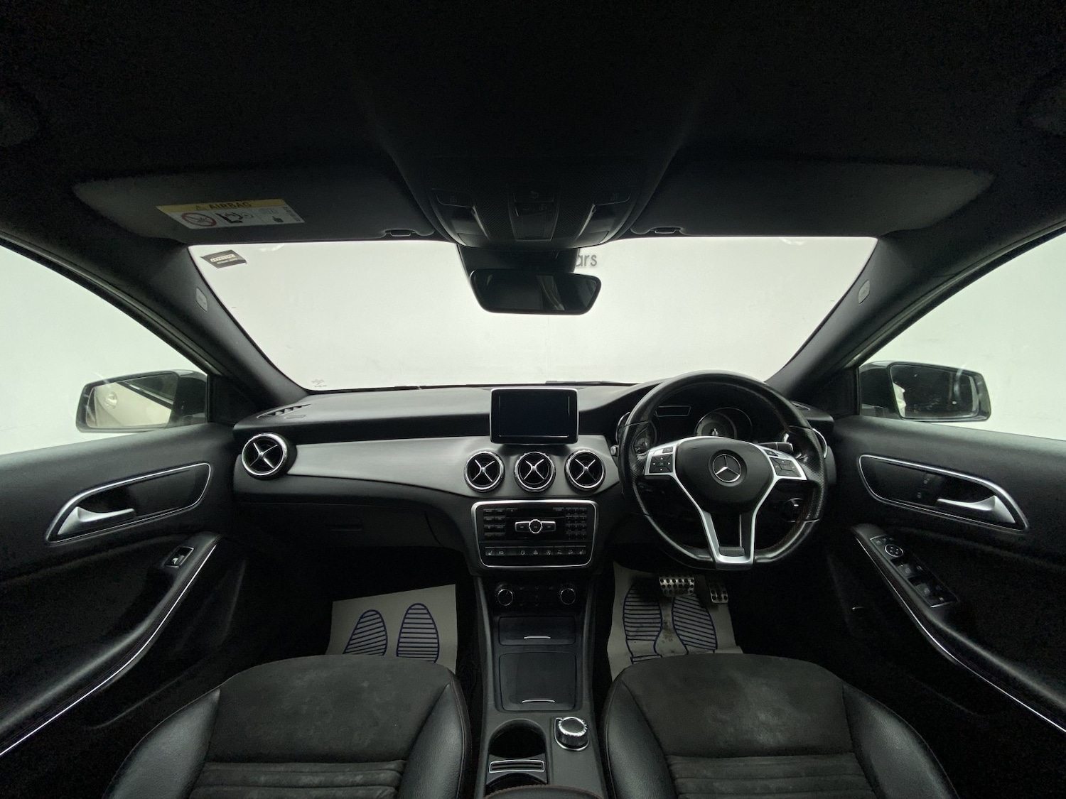 Used Mercedes-Benz GLA 2015 for sale - 76891792: Photo 49