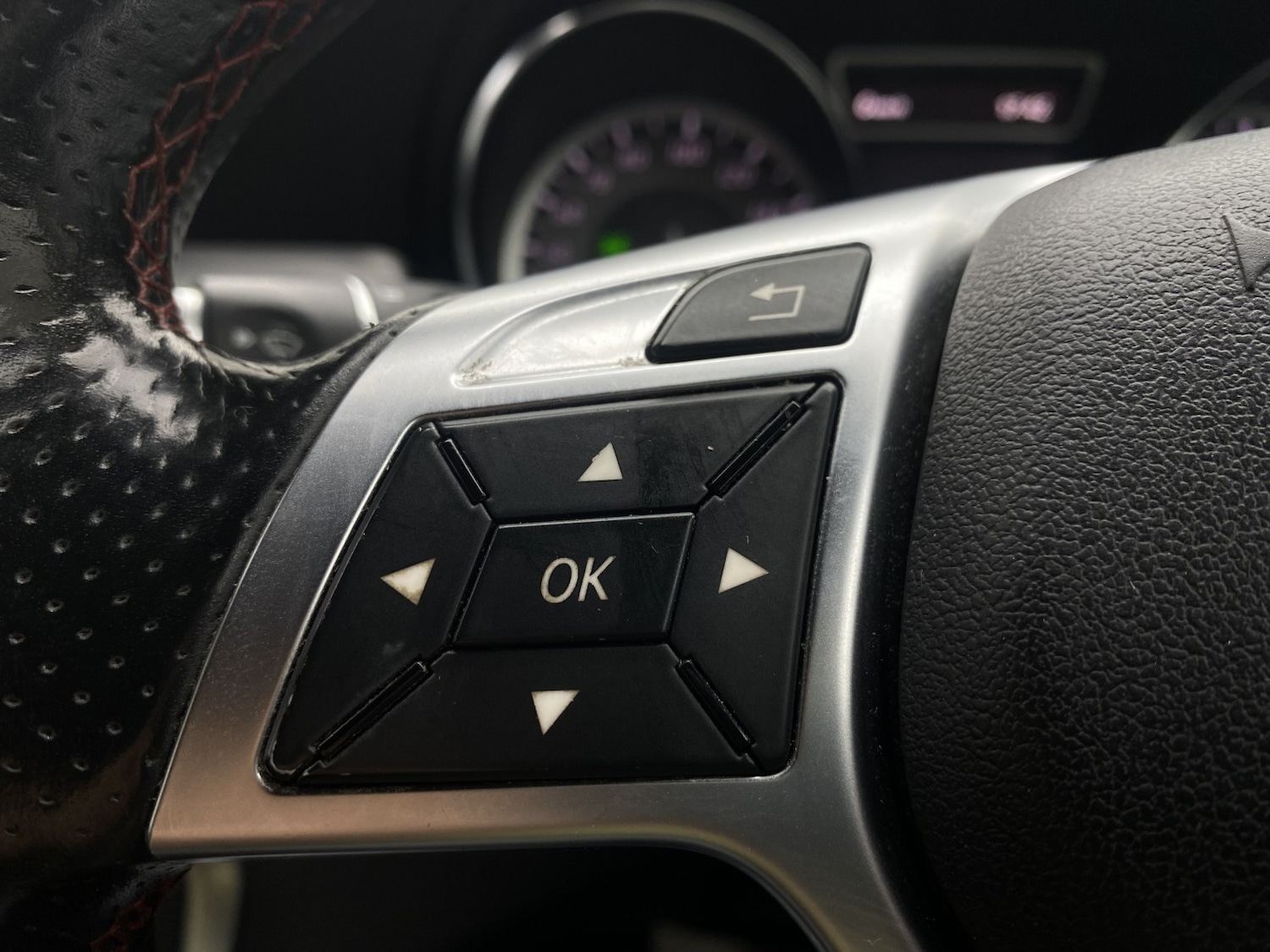 Used Mercedes-Benz GLA 2015 for sale - 76891792: Photo 53