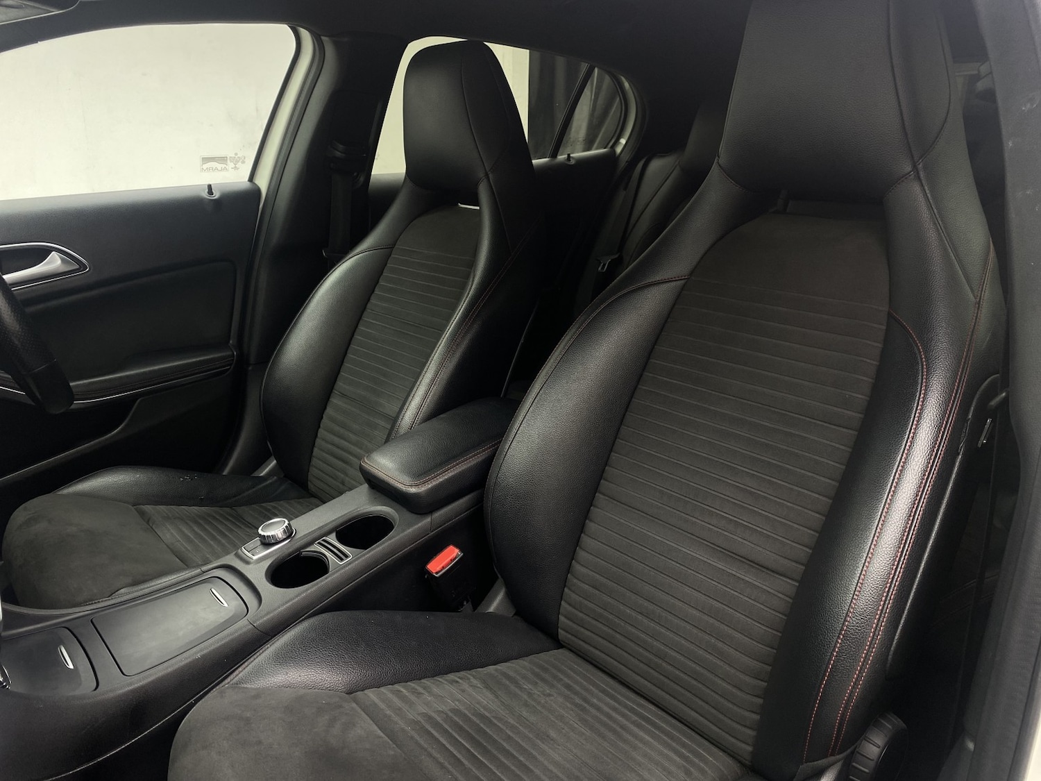 Used Mercedes-Benz GLA 2015 for sale - 76891792: Photo 6