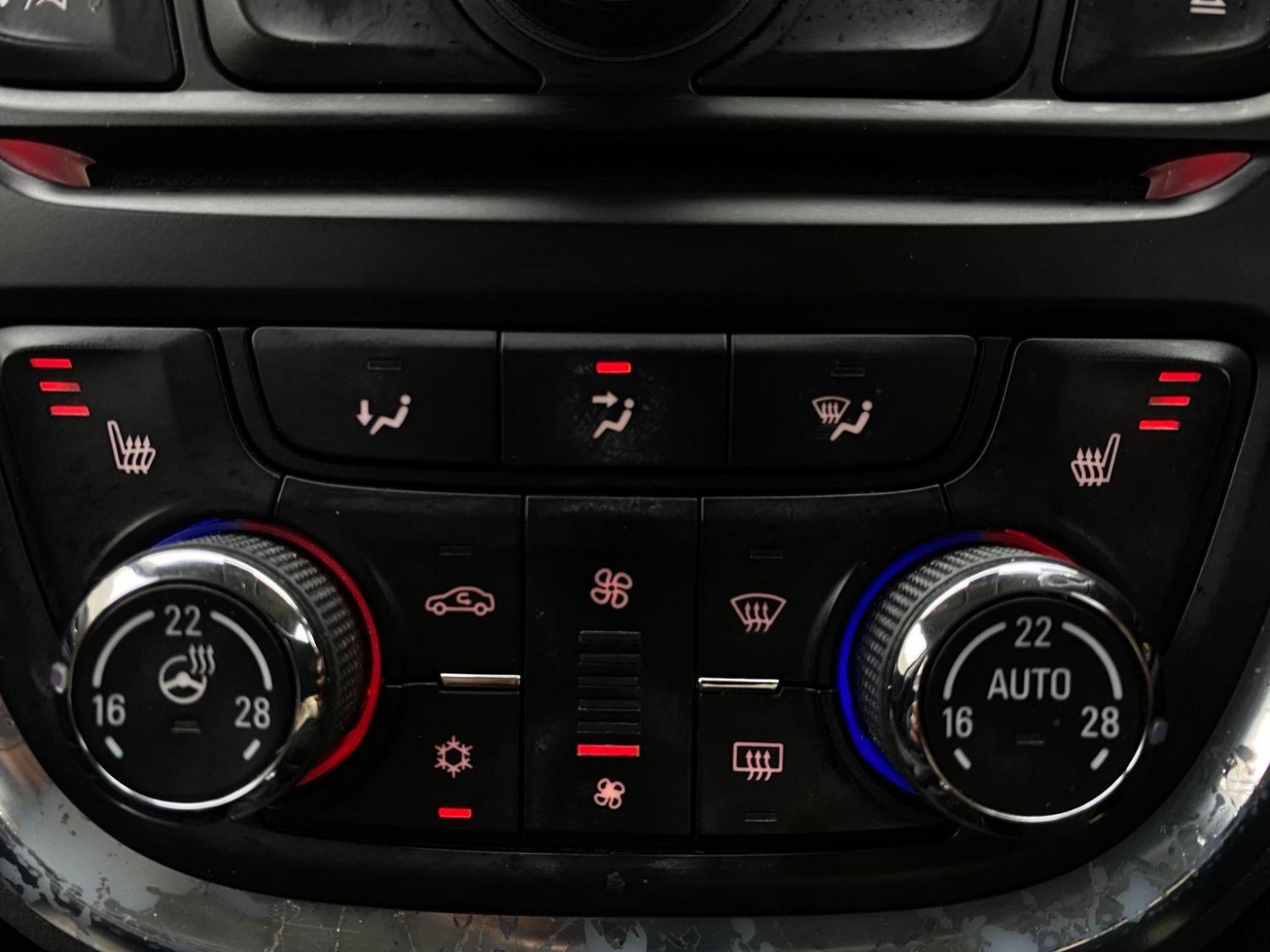 Used Vauxhall Mokka 2014 for sale - 76794535: Photo 61