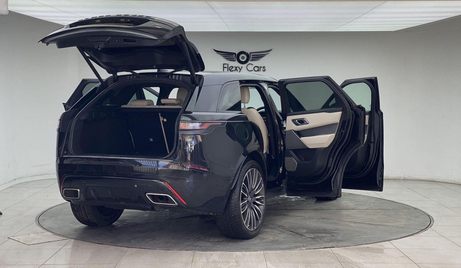 Used Land Rover Range Rover Velar 2020 for sale - 76744249: Photo 18