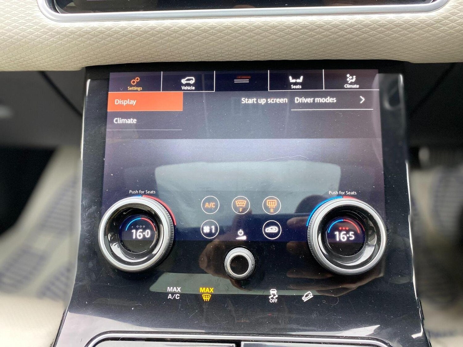 Used Land Rover Range Rover Velar 2020 for sale - 76744249: Photo 45