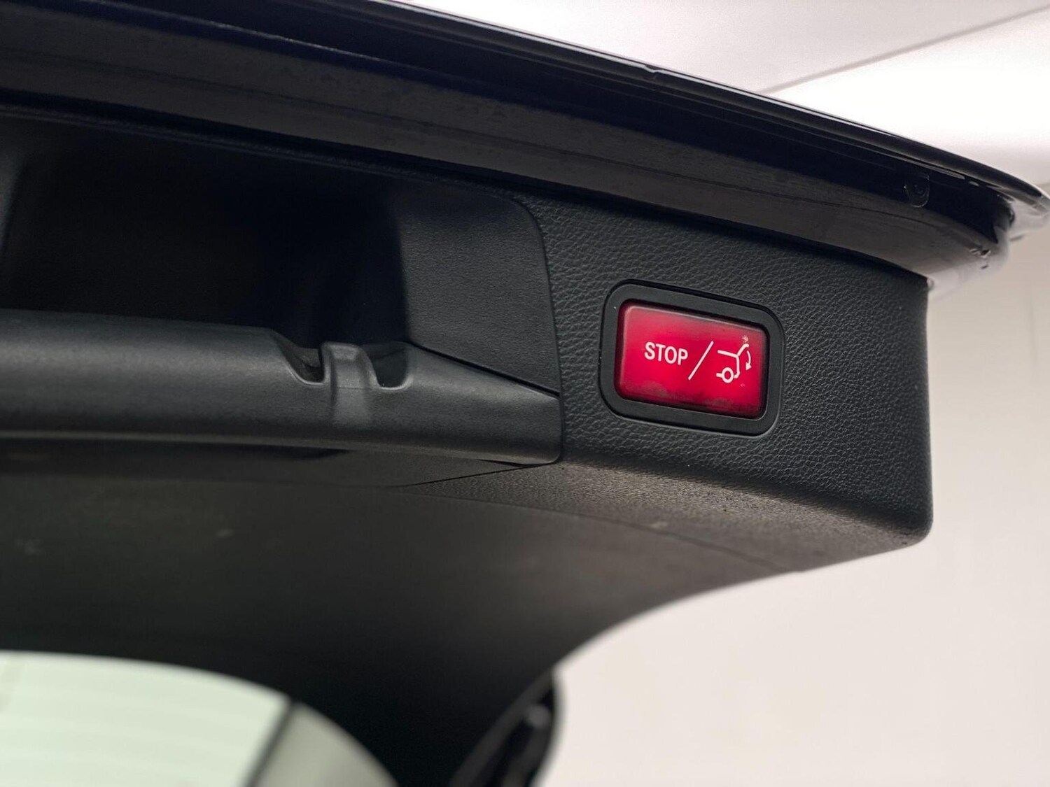 Used Mercedes-Benz C Class 2017 for sale - 76744251: Photo 50