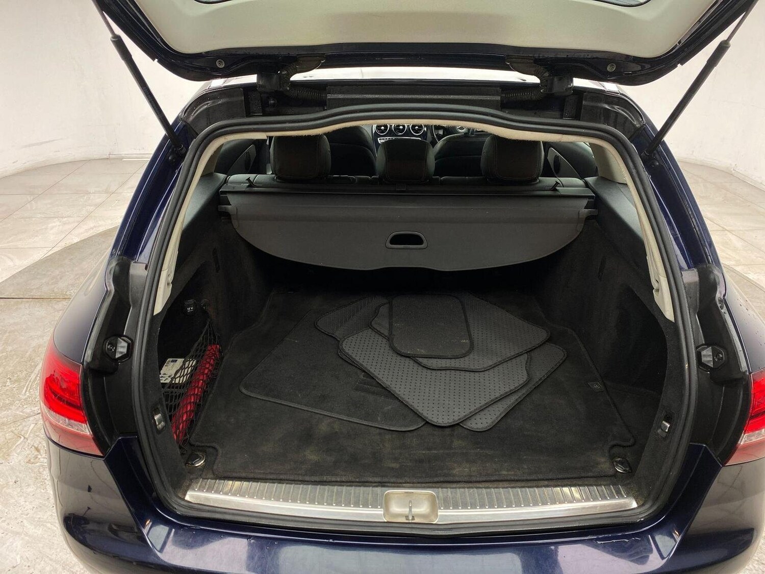 Used Mercedes-Benz C Class 2017 for sale - 76744251: Photo 58