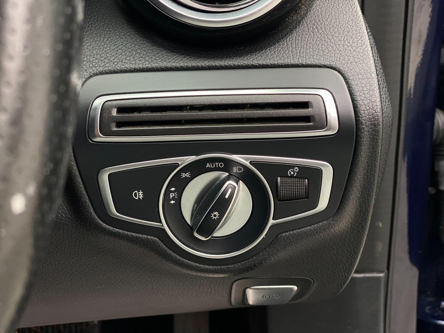 Used Mercedes-Benz C Class 2017 for sale - 76744251: Photo 59