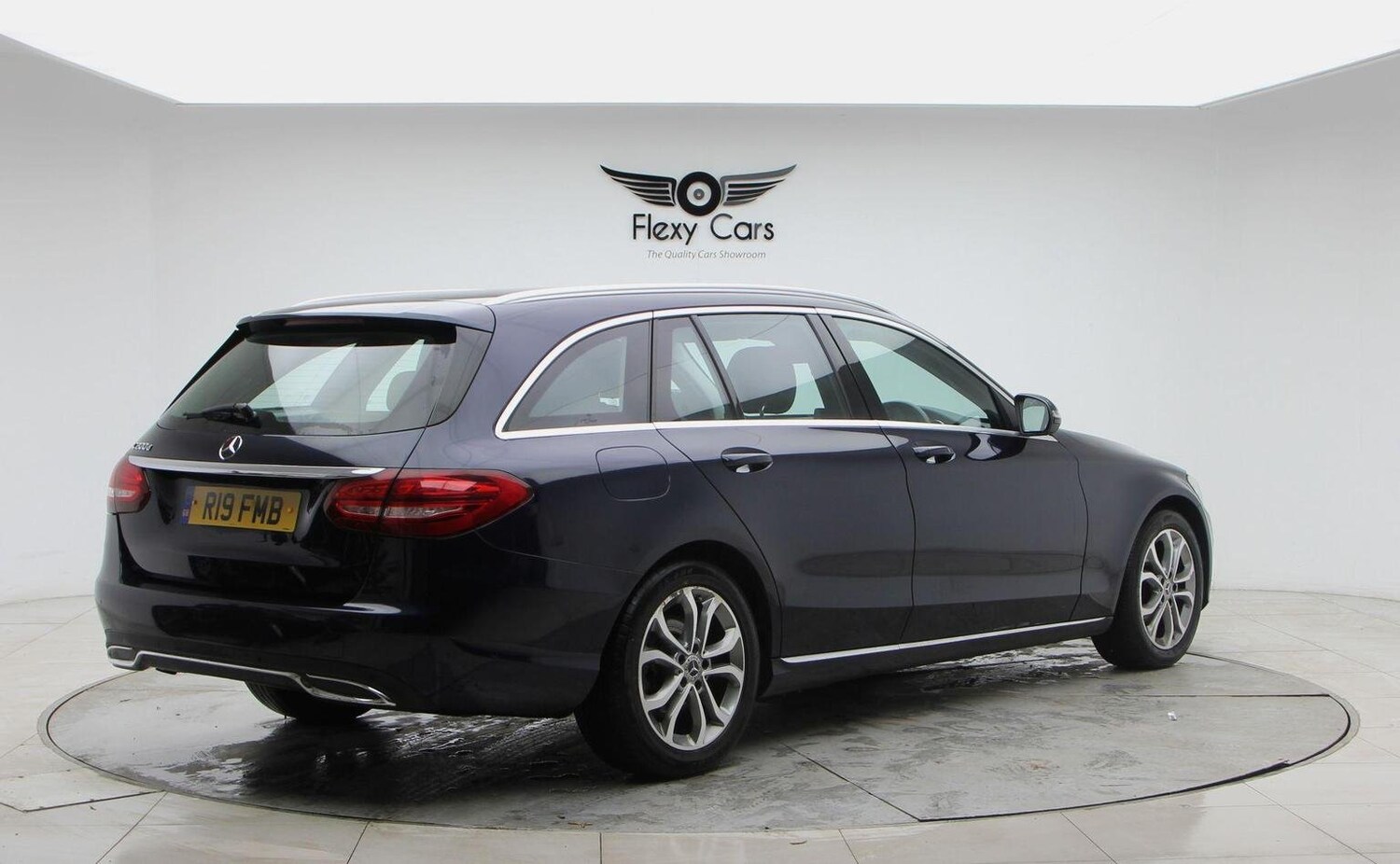 Used Mercedes-Benz C Class 2017 for sale - 76744251: Photo 8